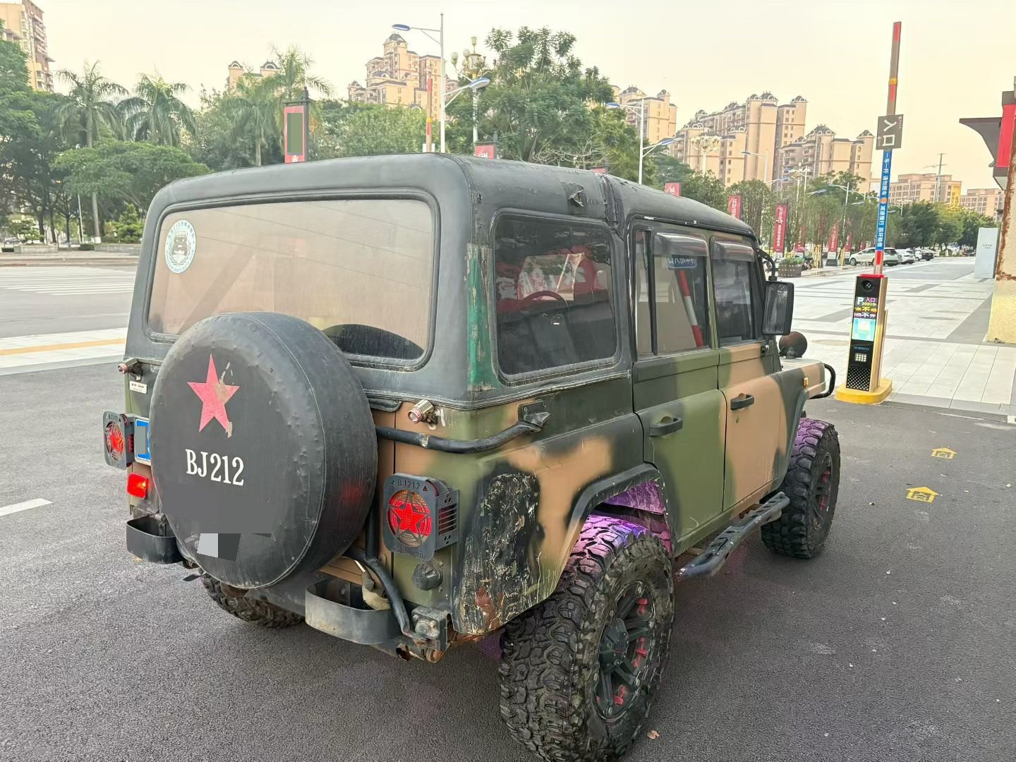 BAW 2019 BJ212 1.5T Square-Door