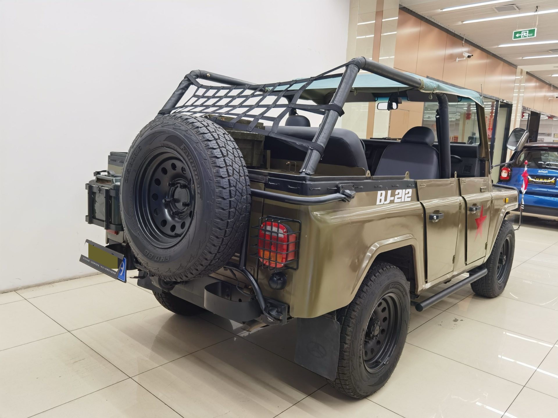 BAW 2016 BJ212 2.0 Square-Door 4WD Luxury
