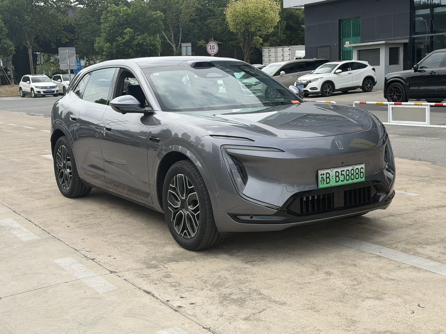 Avatr 2027 Avatr 07L Max+ Electric
