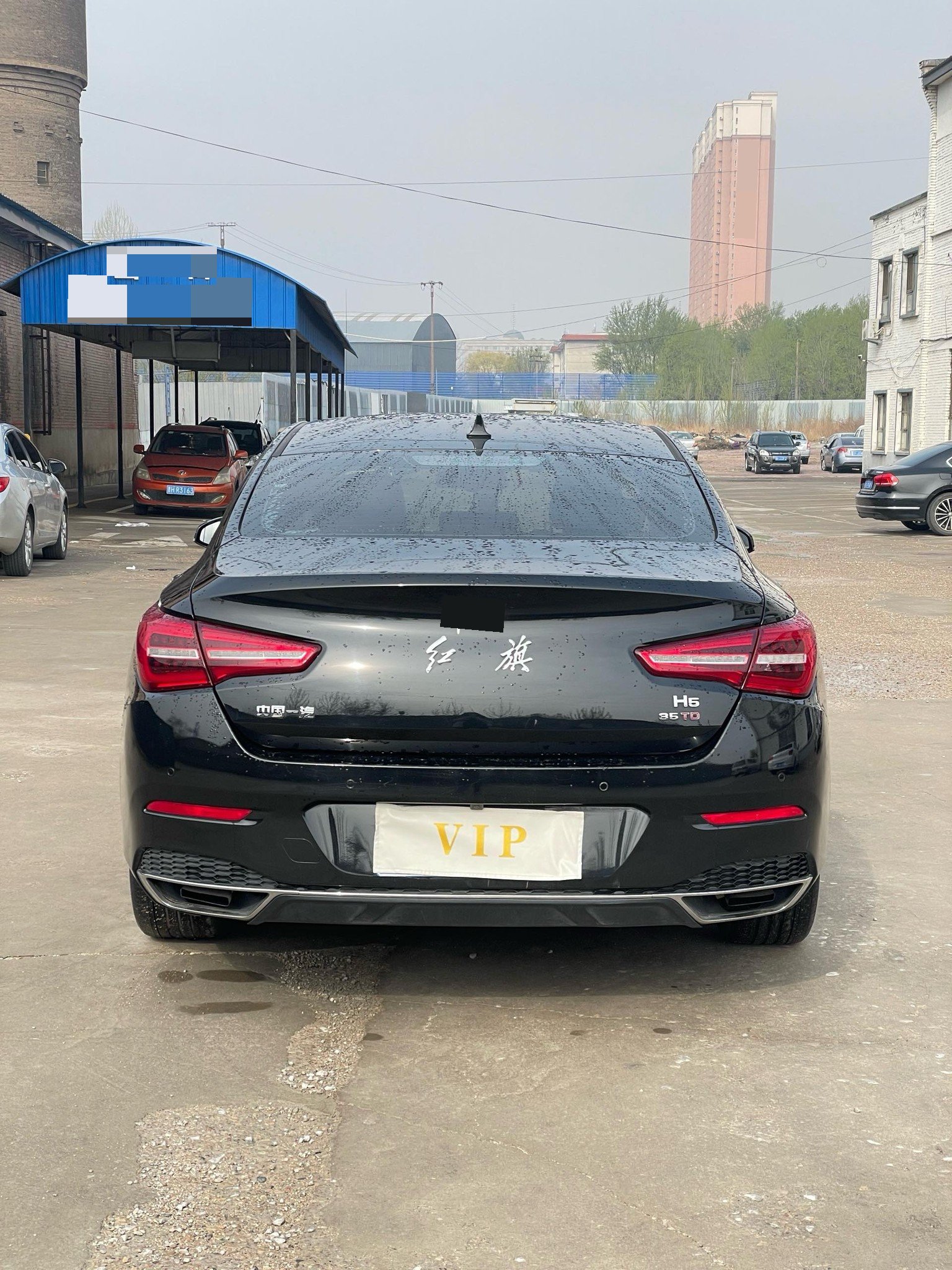 红旗 2022款 H5 48V 1.8TD 智联旗领版