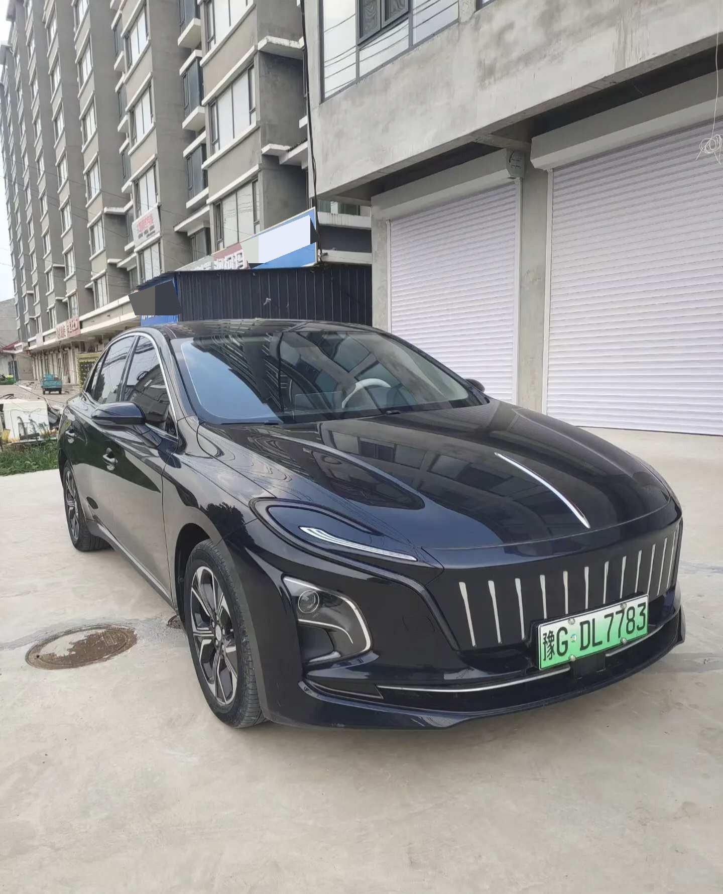 Hongqi E-QM5 2021 Charging Didi Edition