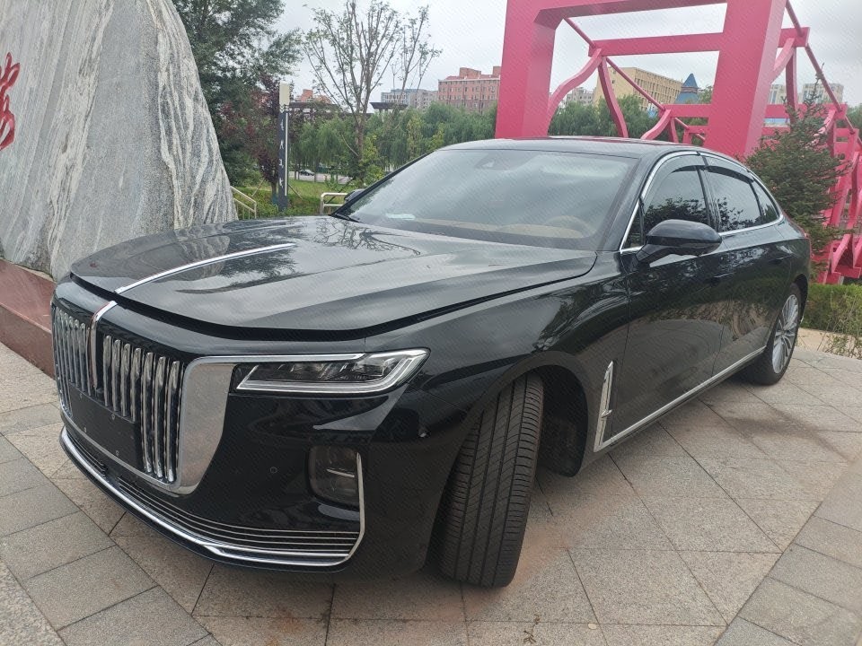 红旗 2023款 H9 48V 2.0T 智联旗畅版