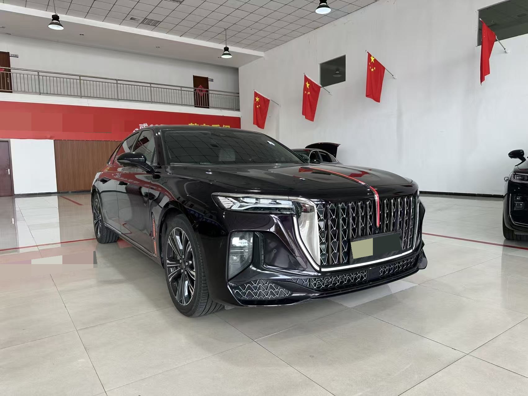 红旗 2024款 H9 48V 2.0T 旗享 私享风尚版