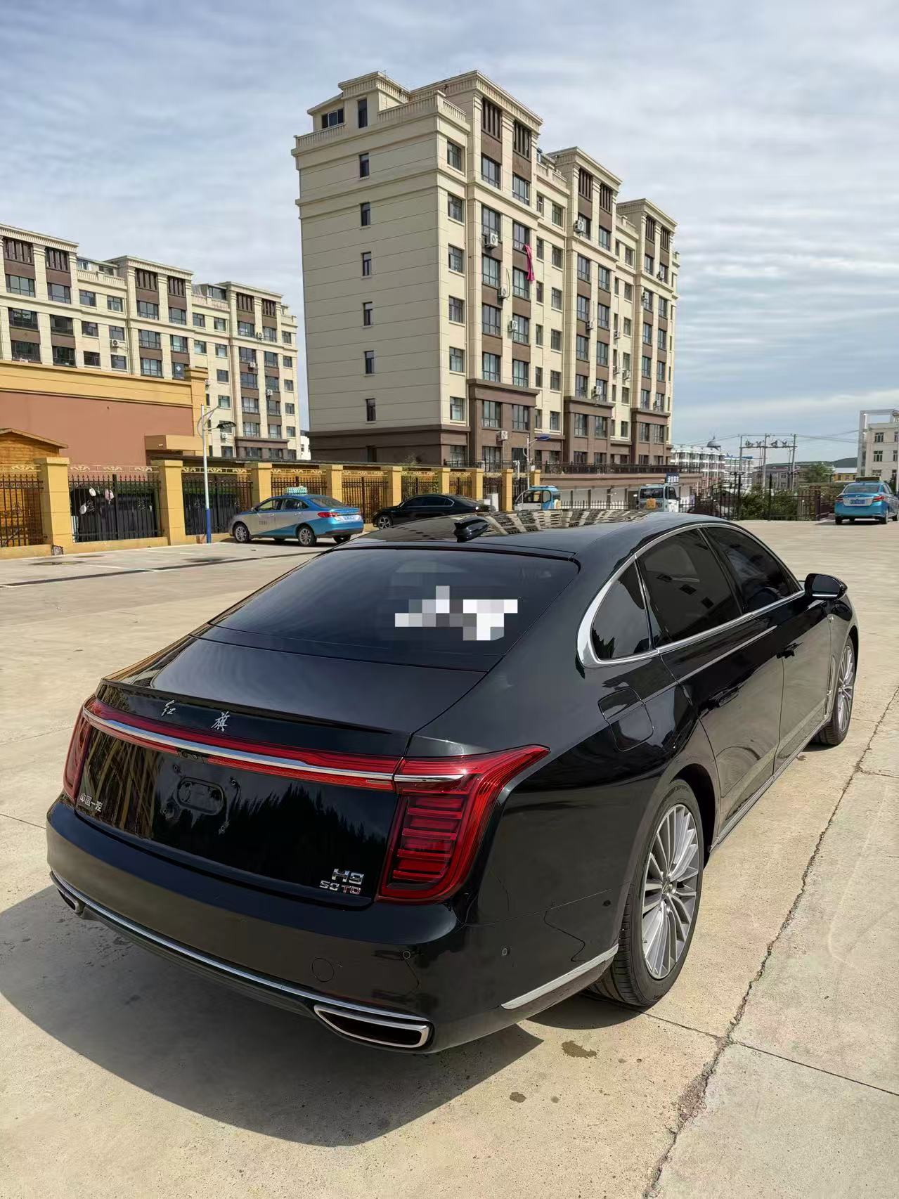 Hongqi H9 2020 3.0T