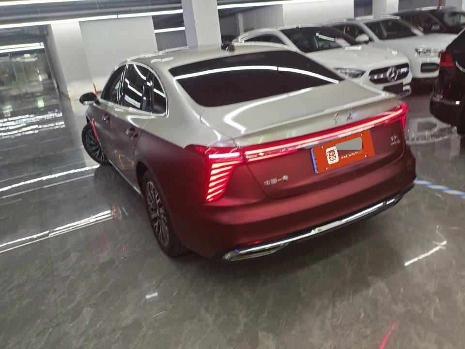 Hongqi H5 2024 2.0T Smart Connect Qi Chang Edition