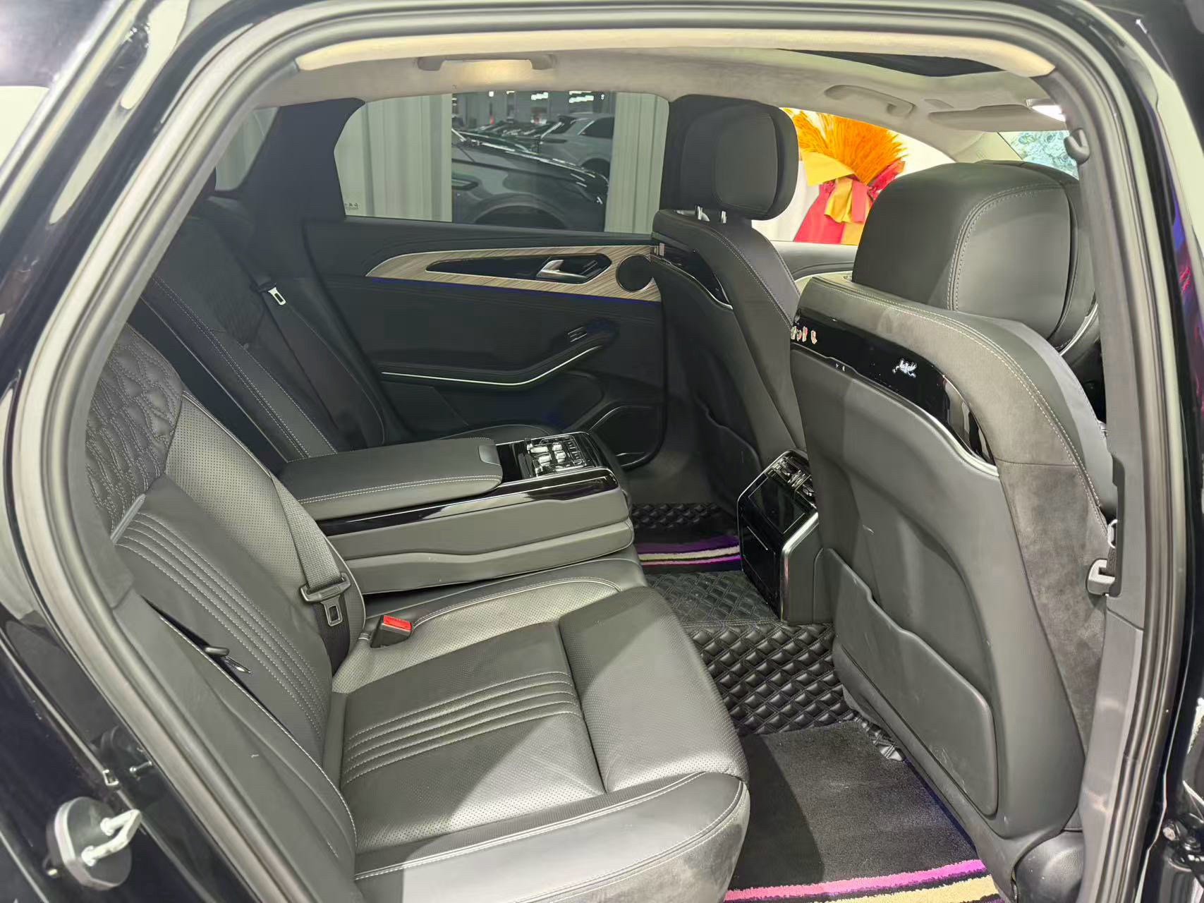 Hongqi H9 2020 48V 2.0T Smart Flagship