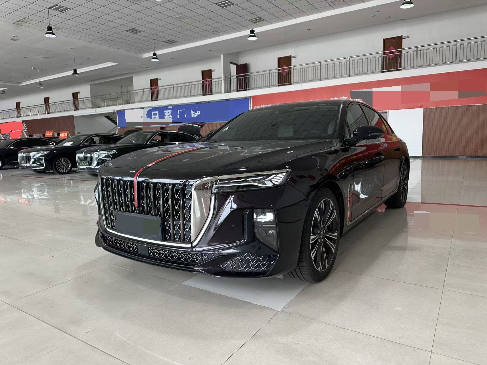 红旗 2024款 H9 48V 2.0T 旗享 私享风尚版