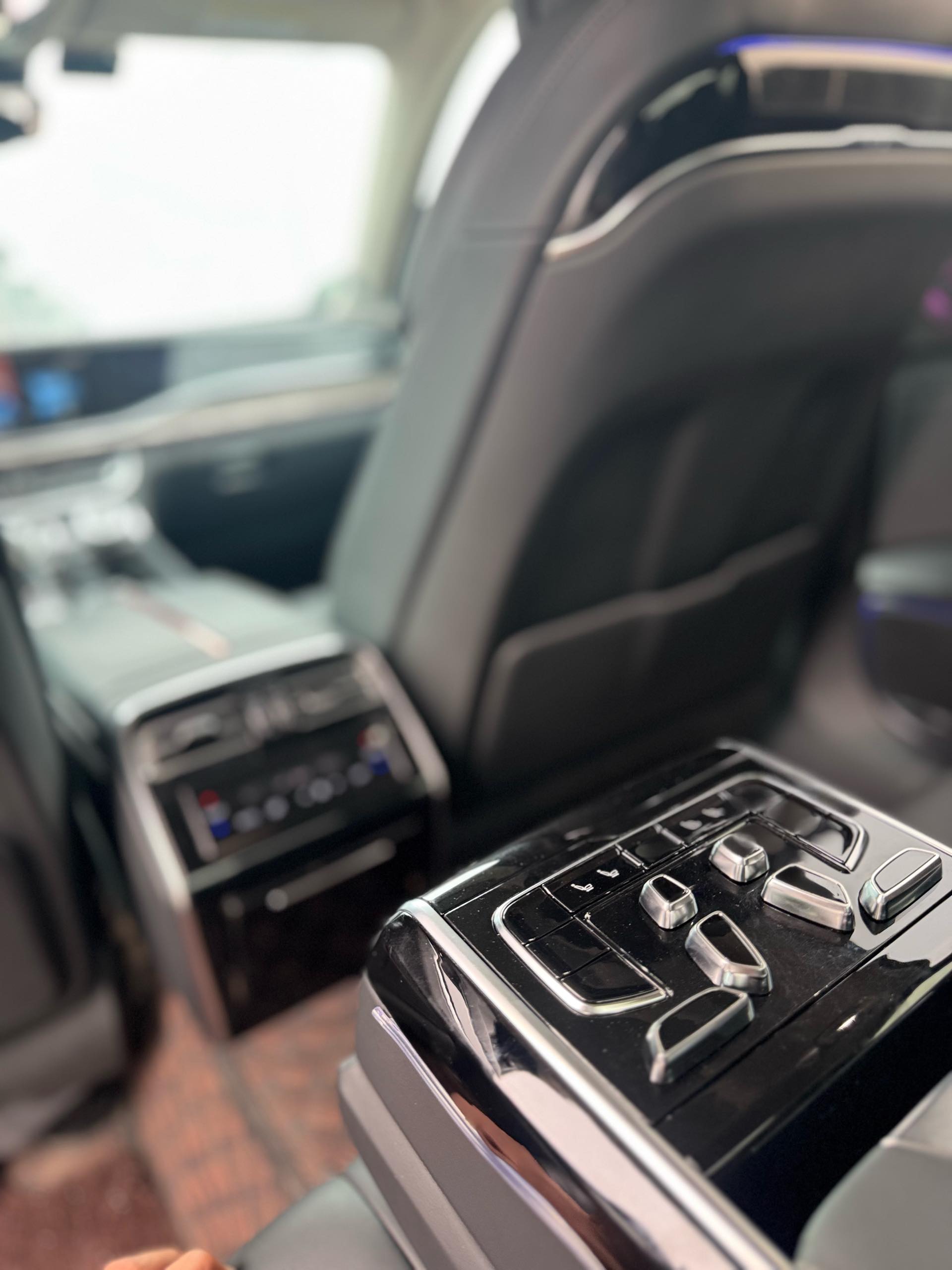 Hongqi H9 2020 48V 2.0T Smart Flagship