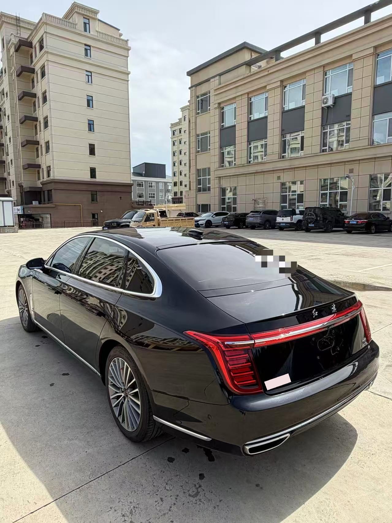 Hongqi H9 2020 3.0T