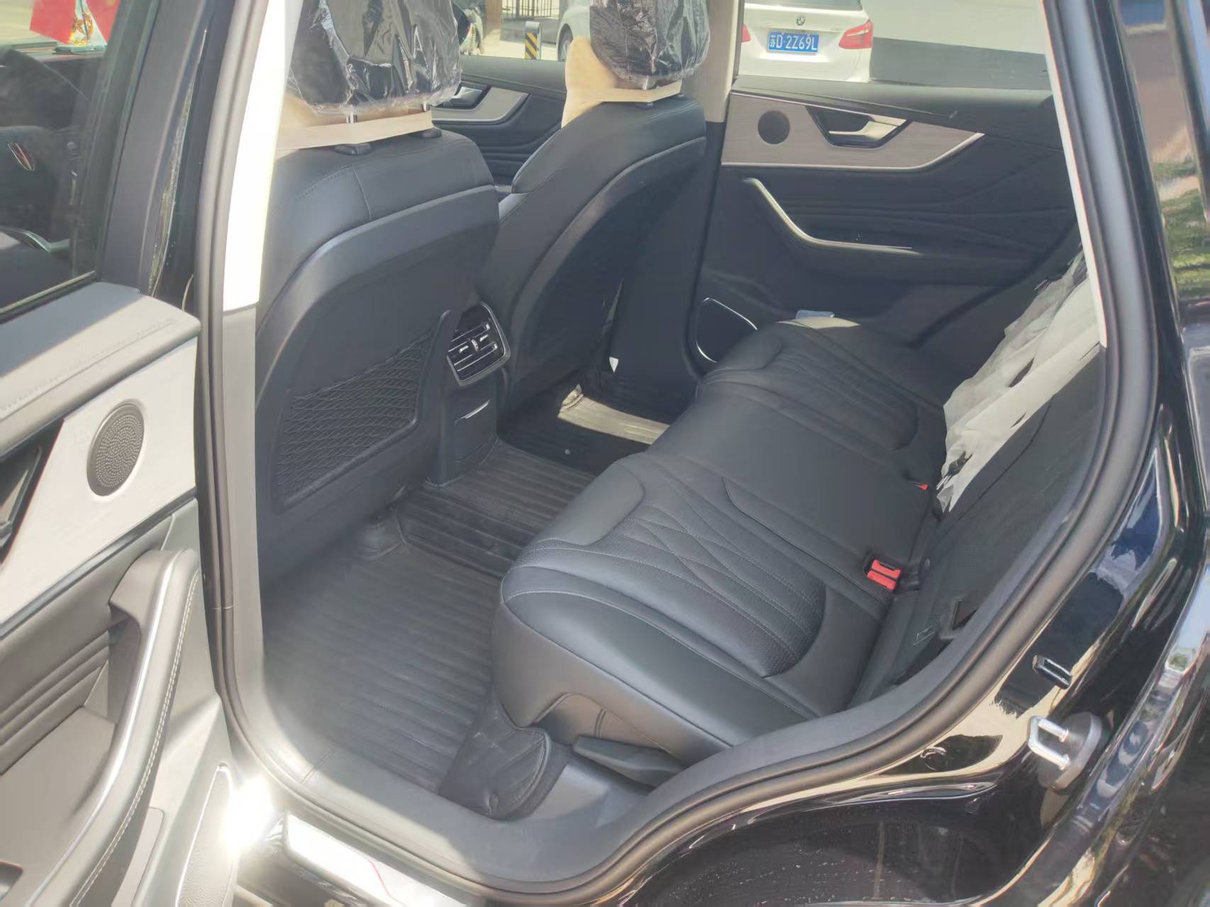 Hongqi HS5 2023 2.0T Qixiang Pro 500000th Anniversary Edition