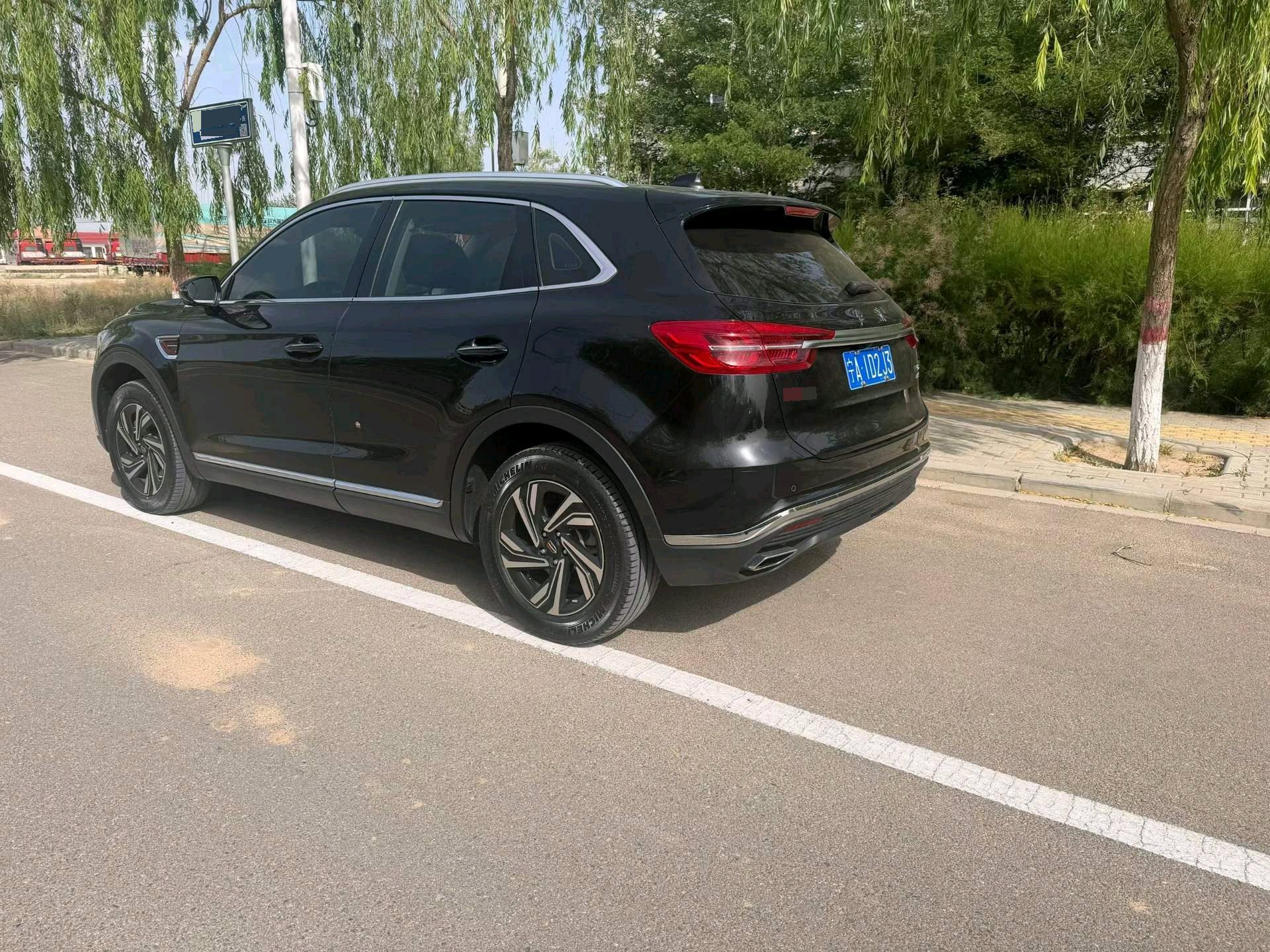 红旗 2022款 HS5 2.0T 智联旗享版
