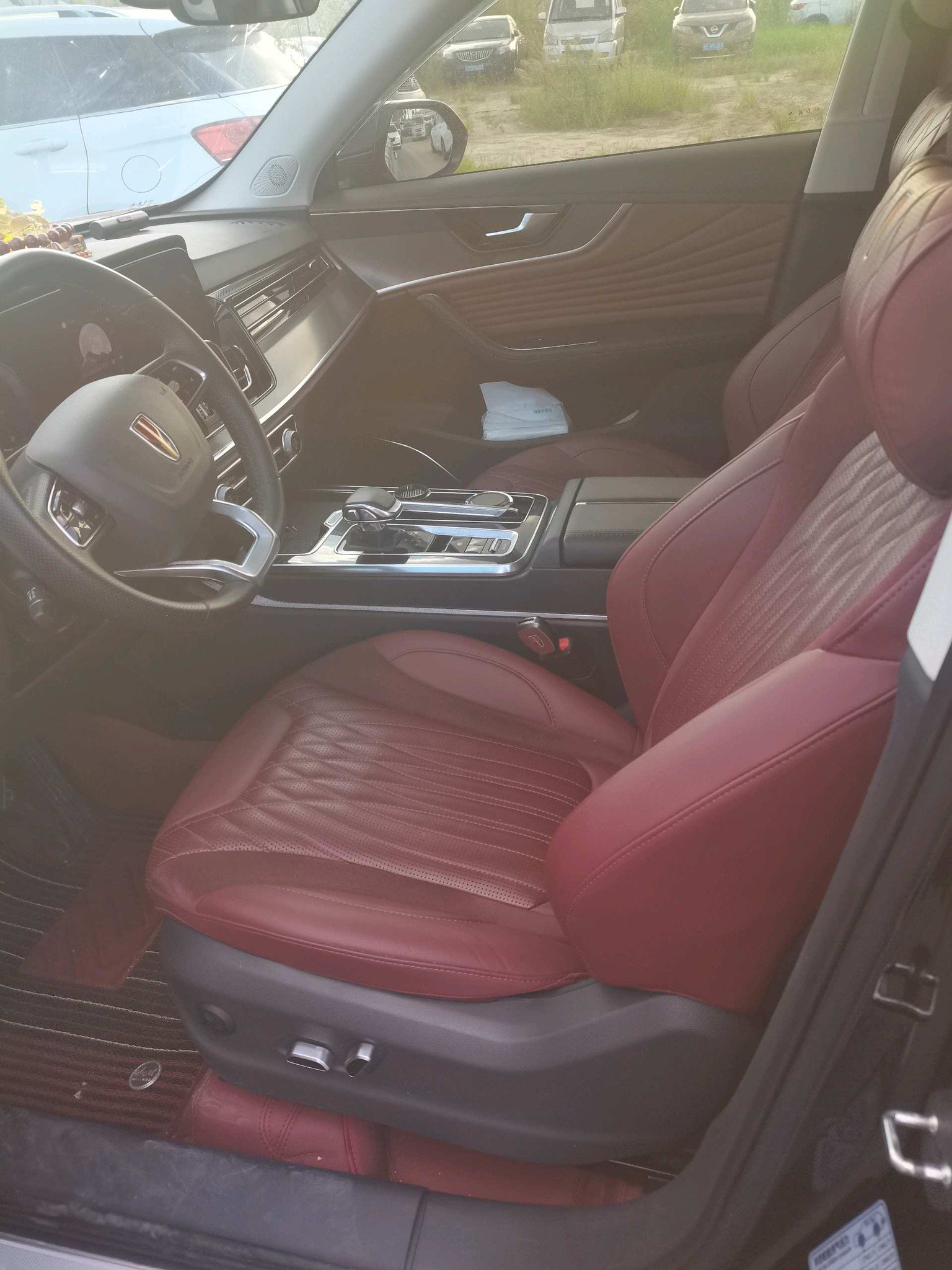 红旗 2023款 HS5 2.0T 旗享Pro版