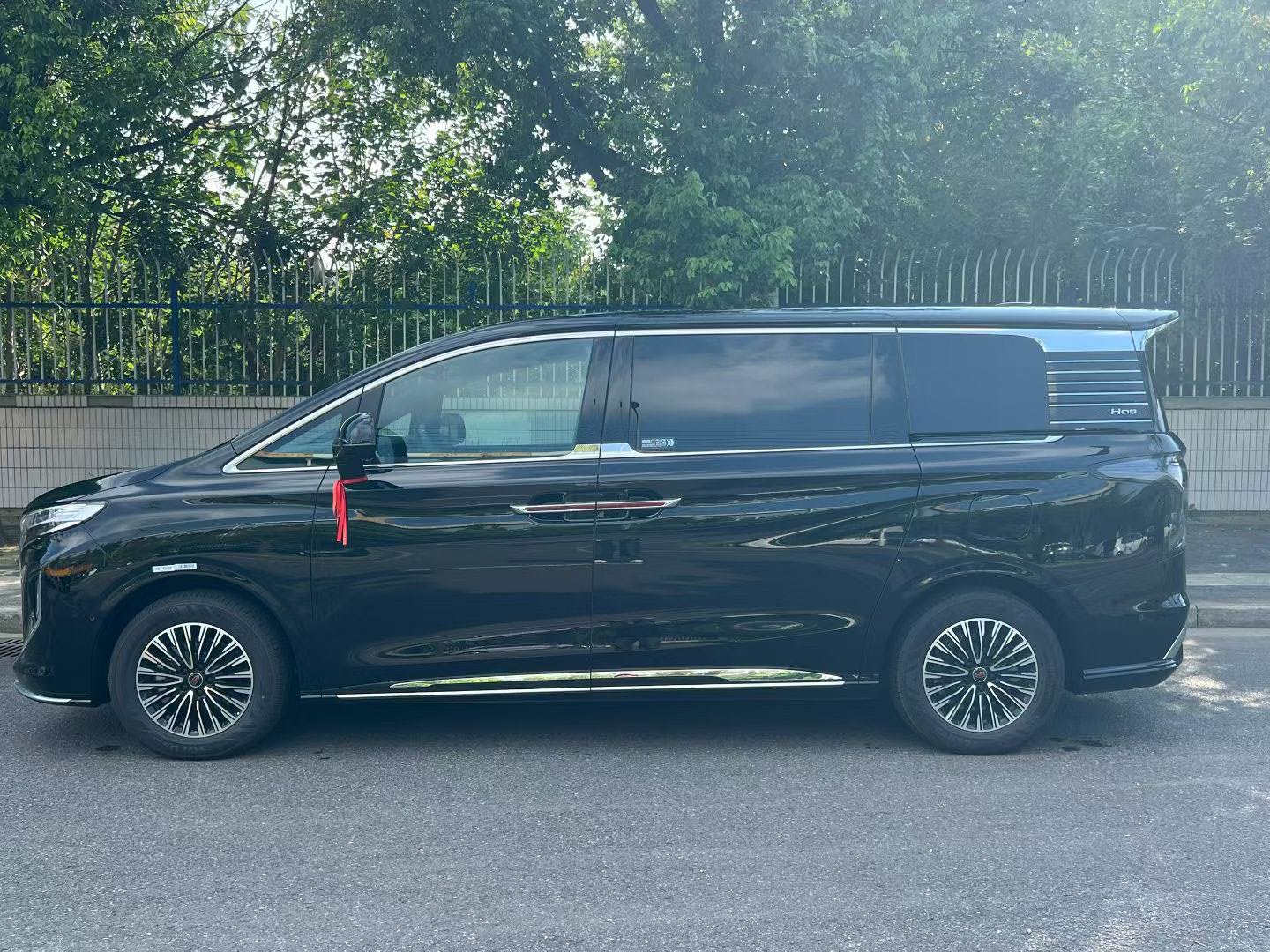红旗 2026款 HQ9 PHEV 2.0T 四驱豪华版