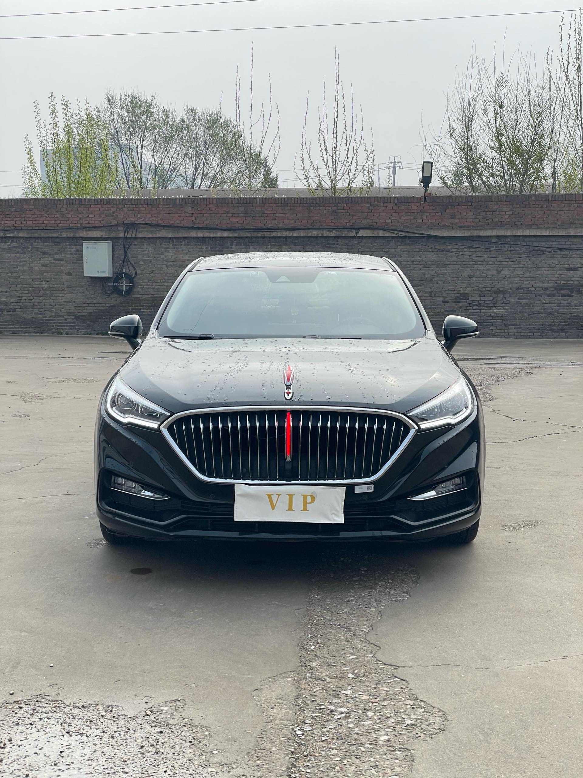 红旗 2022款 H5 48V 1.8TD 智联旗领版