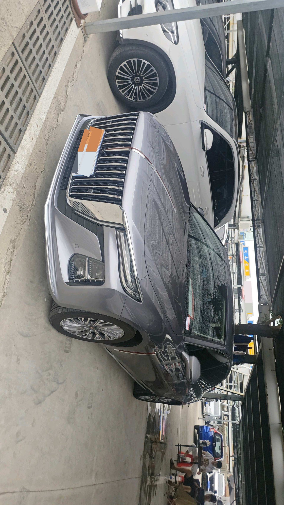 红旗 2023款 H5 2.0T 智联旗畅版
