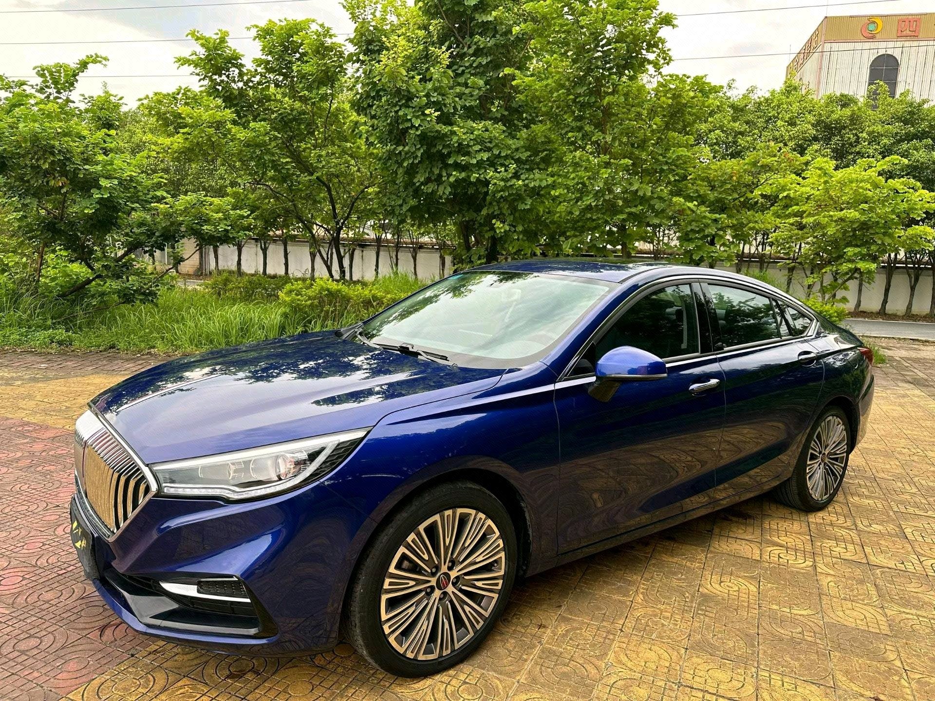 Hongqi H5 2022 1.5TD Qiyun