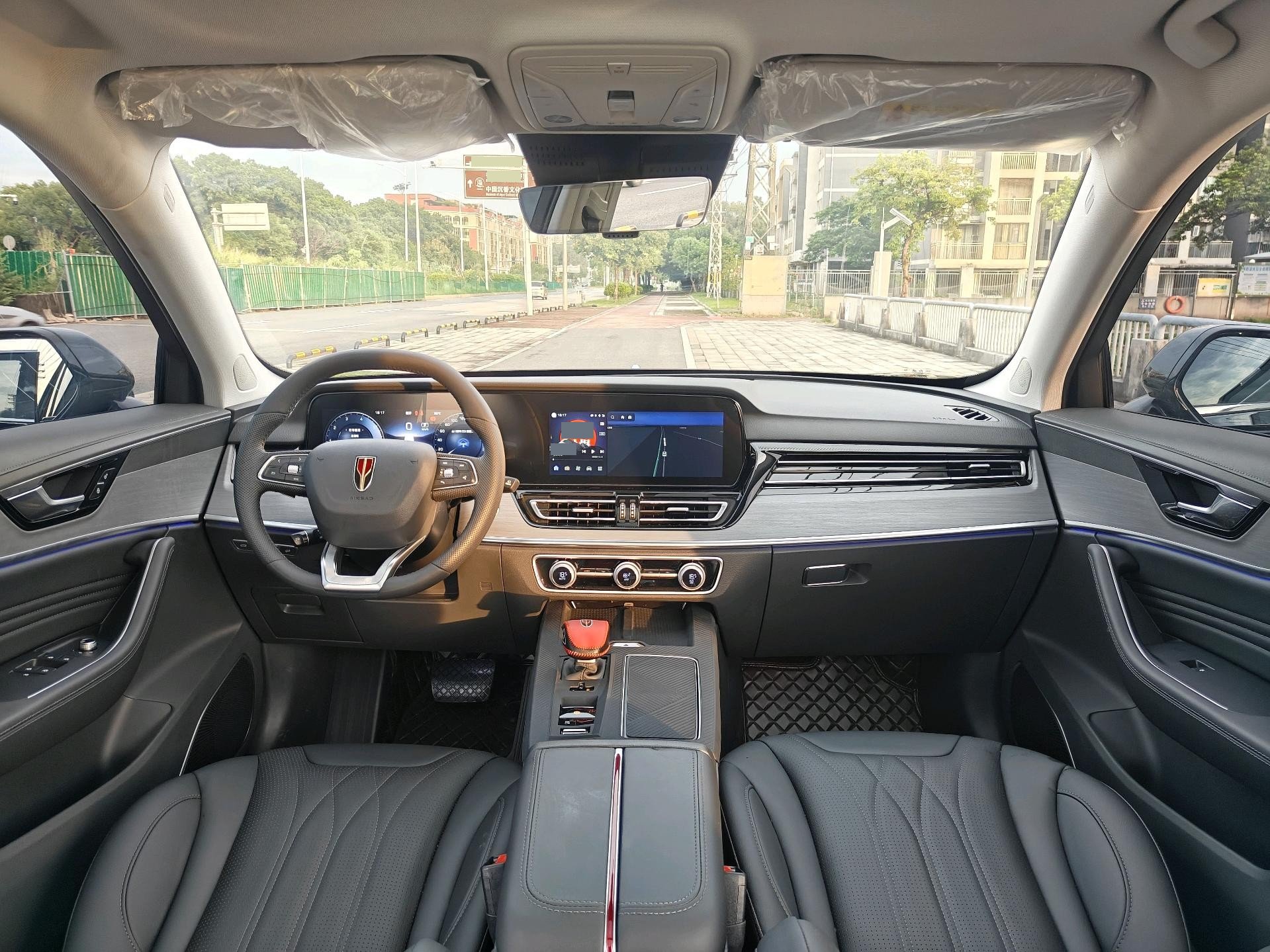 红旗 2025款 HS5 2.0T 两驱旗享Pro版