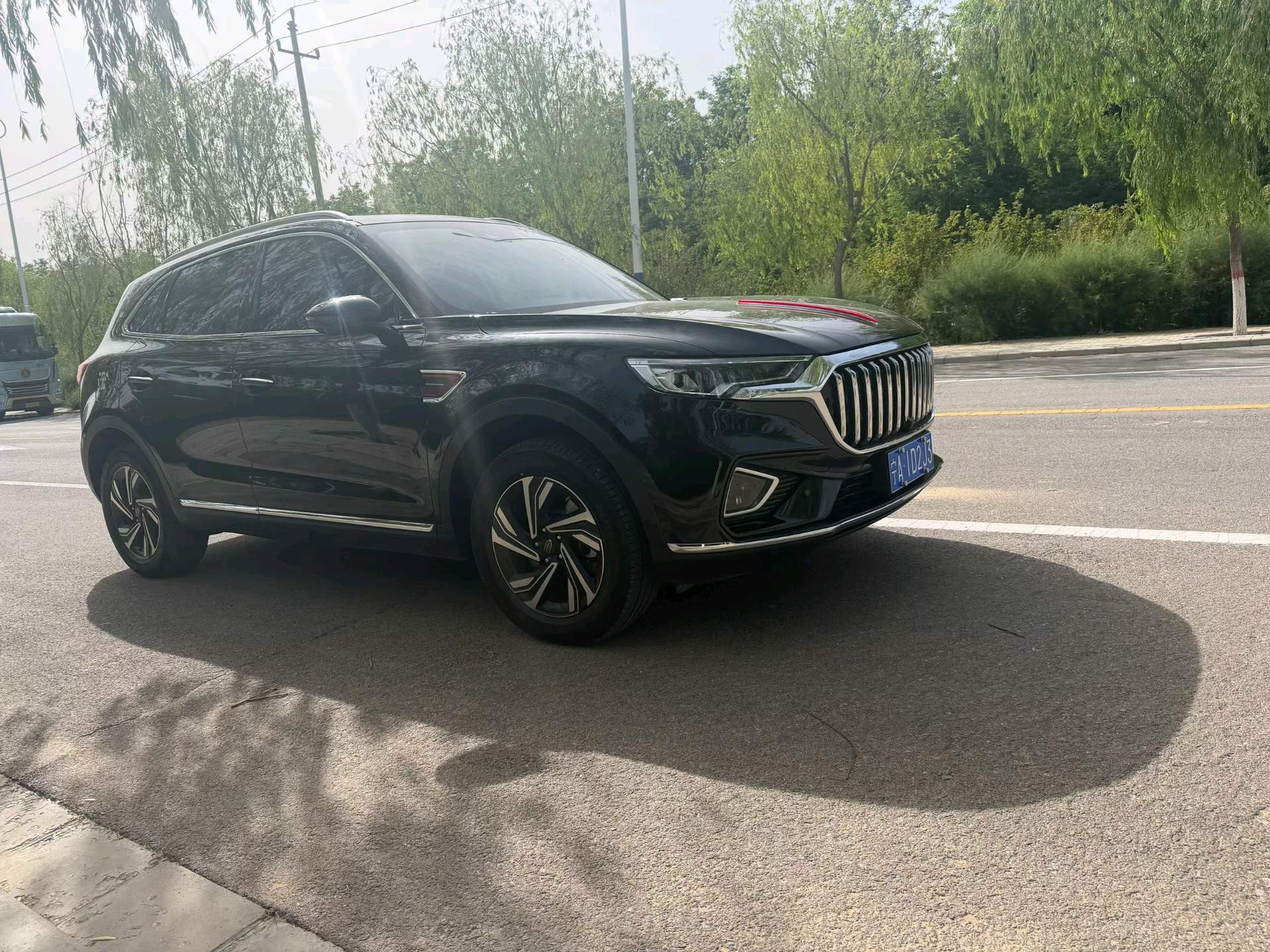 红旗 2022款 HS5 2.0T 智联旗享版