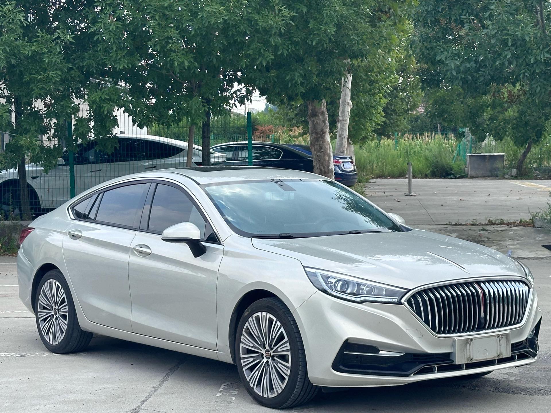 Hongqi H5 2022 1.5TD Qiyun
