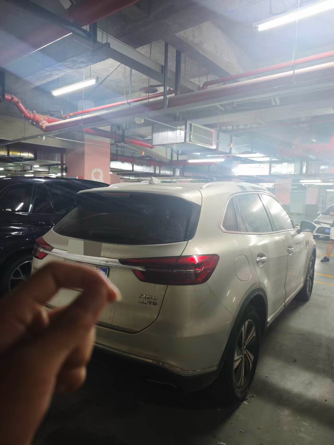 Hongqi HS5 2019 2.0T Smart Connect Flagship Enjoyment