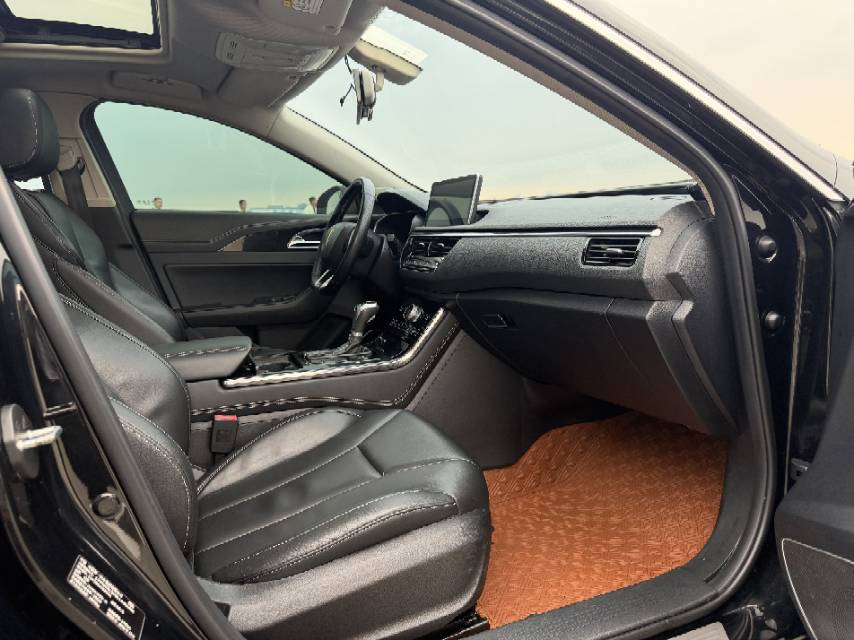 Hongqi H5 2019 1.8TD 30TD Dynamic