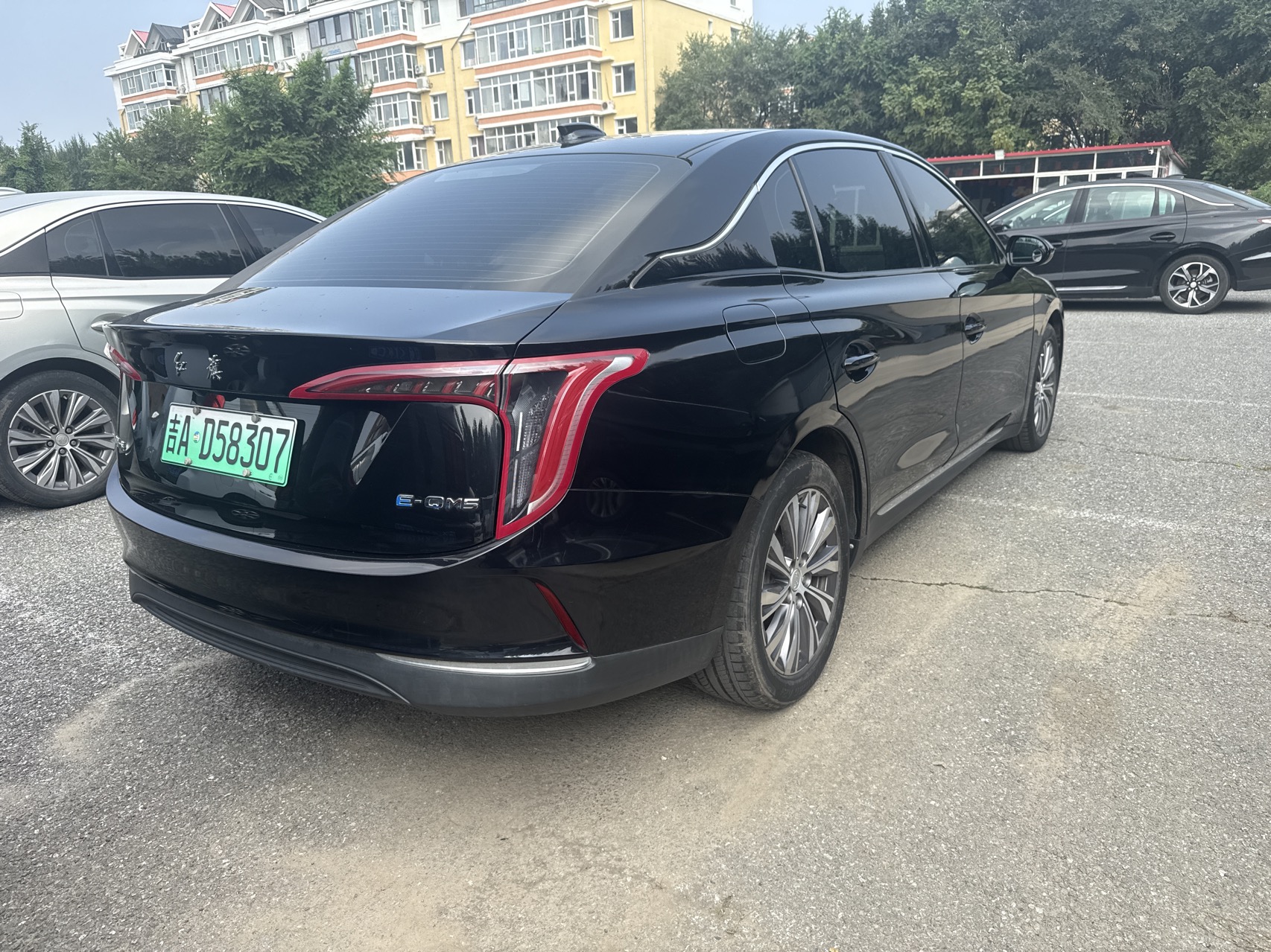 Hongqi E-QM5 2022 431km Battery Swap Joy Edition