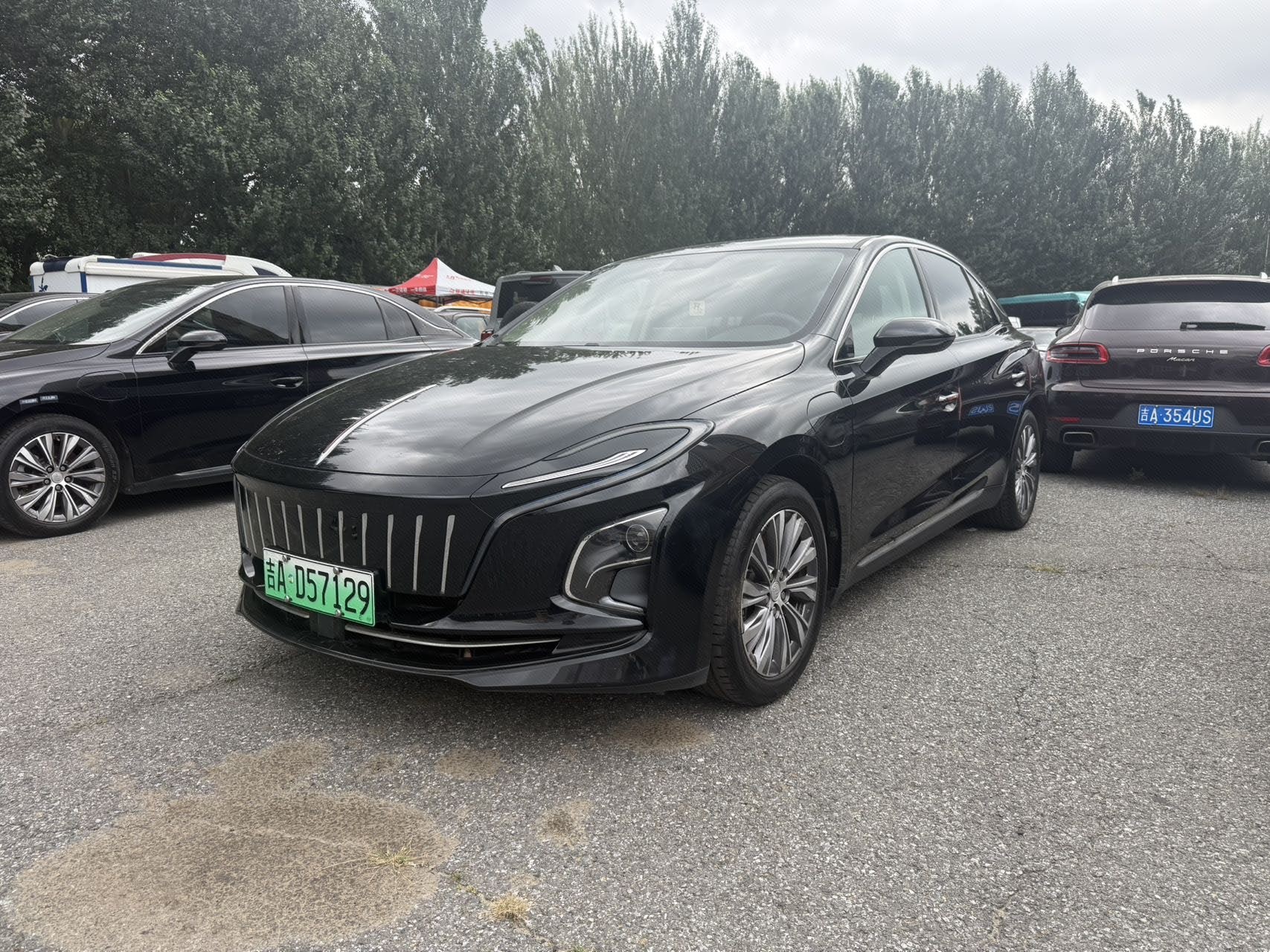 红旗 2022款 E-QM5 431km 换电乐享版