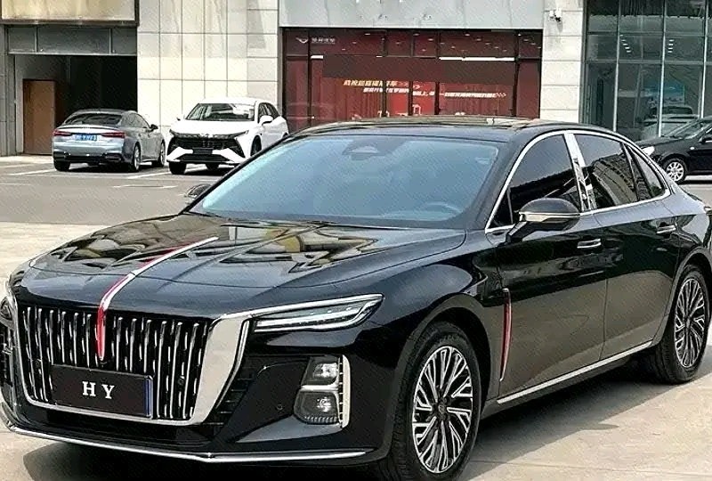 红旗 2025款 H5 2.0T 旗畅50万辆纪念版