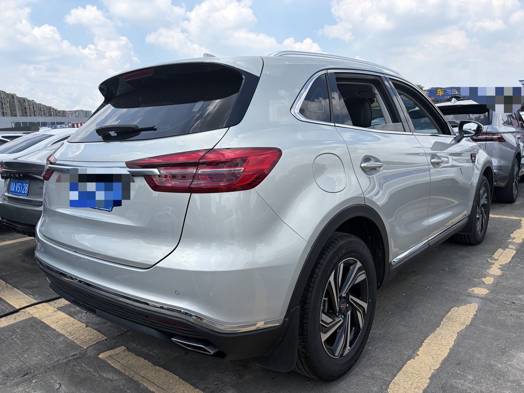 红旗 2022款 HS5 2.0T 智联旗享版