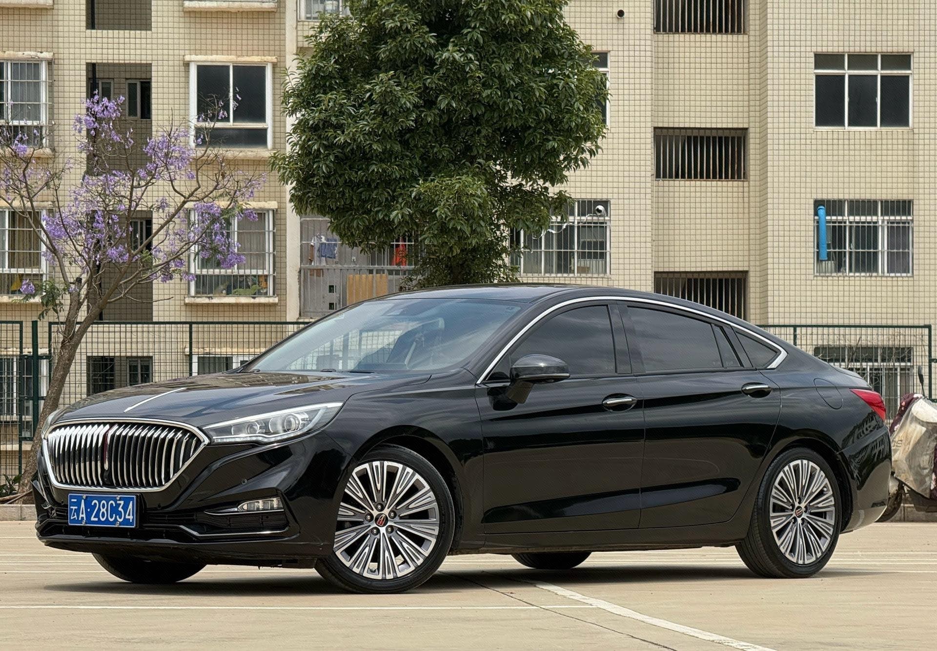 Hongqi H5 2022 48V 1.8TD Smart Connect Qiyun