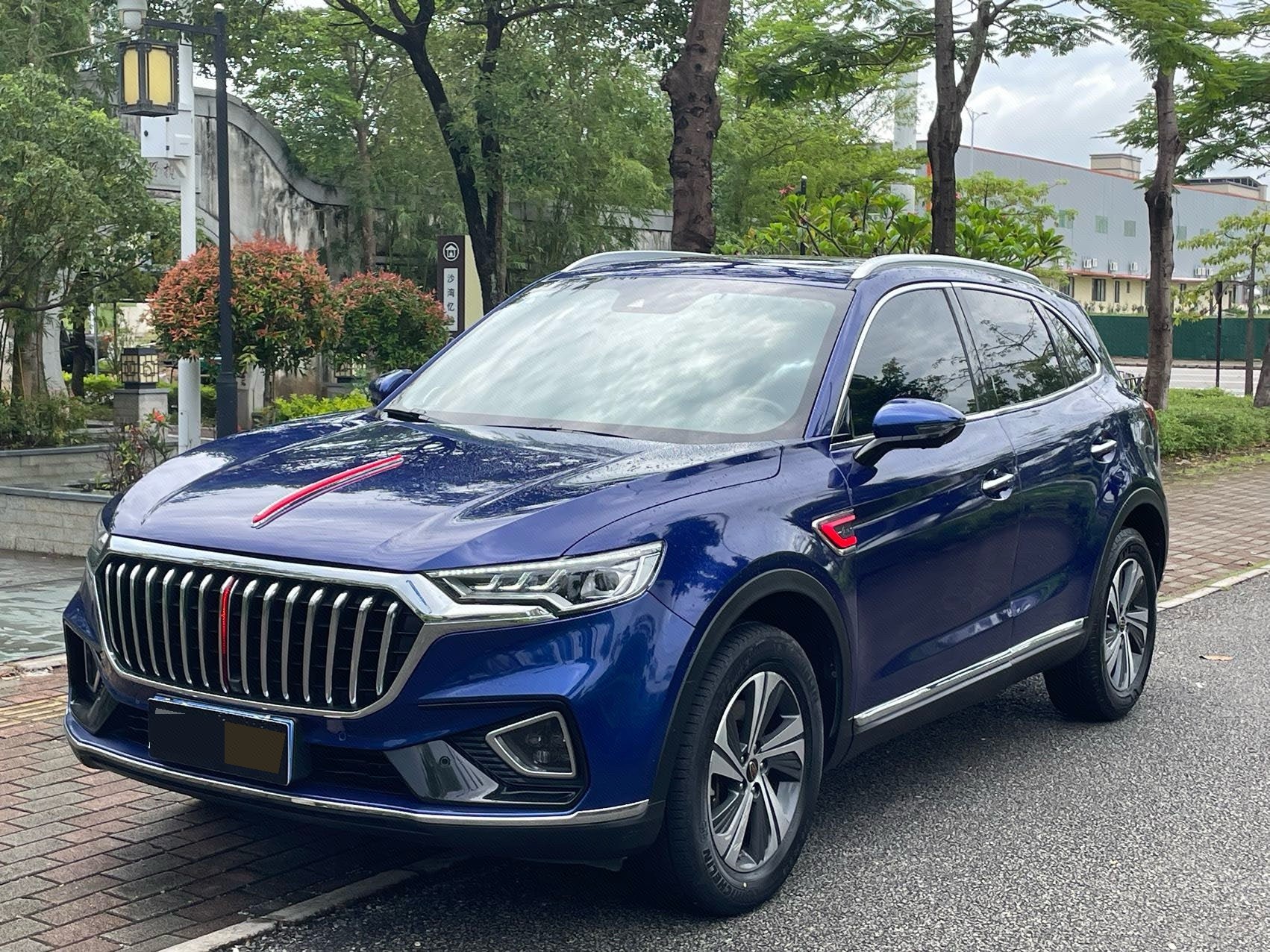 红旗 2019款 HS5 2.0T 智联旗享版