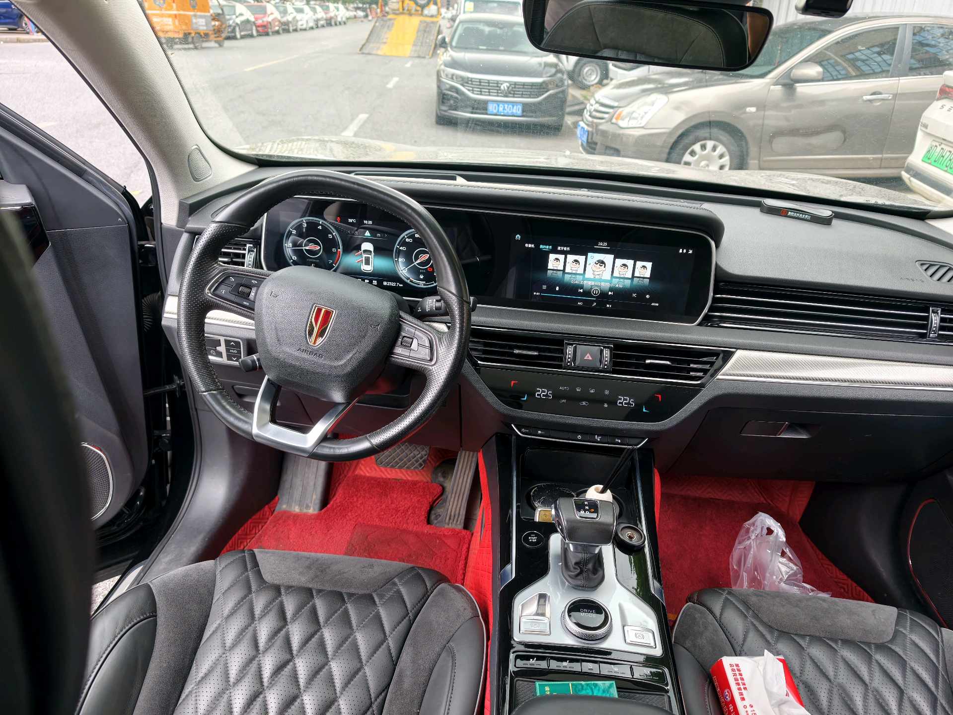 Hongqi HS5 2019 2.0T Four-Wheel Drive Smart Connect Flagship Enjoyment