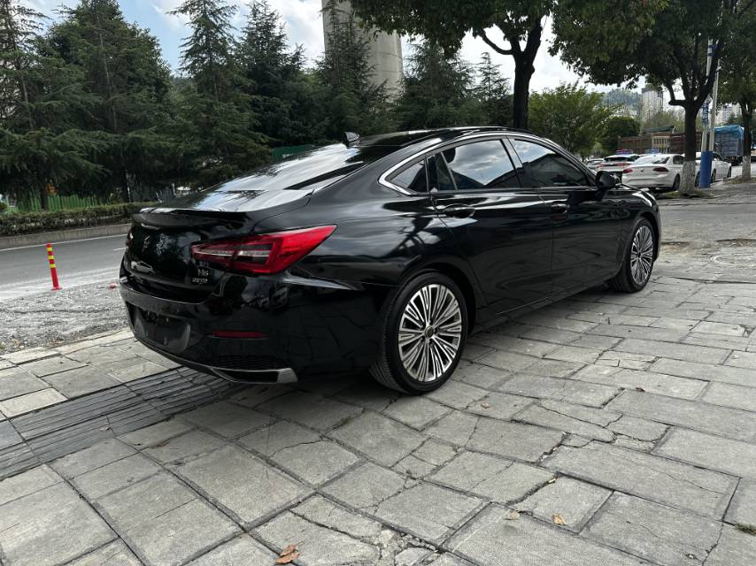 Hongqi H5 2022 48V 1.8TD Smart Flagship