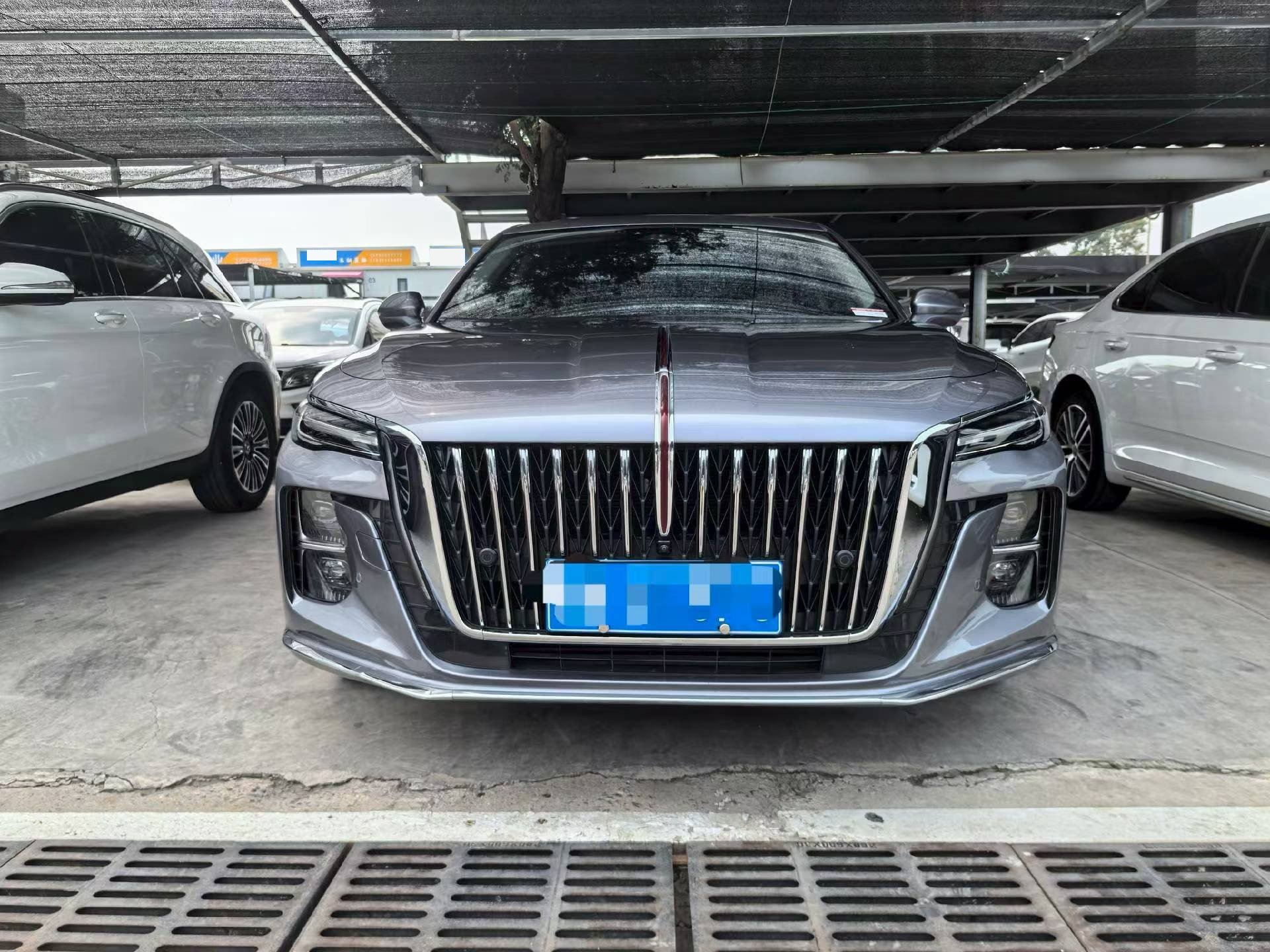 红旗 2023款 H5 2.0T 智联旗畅版