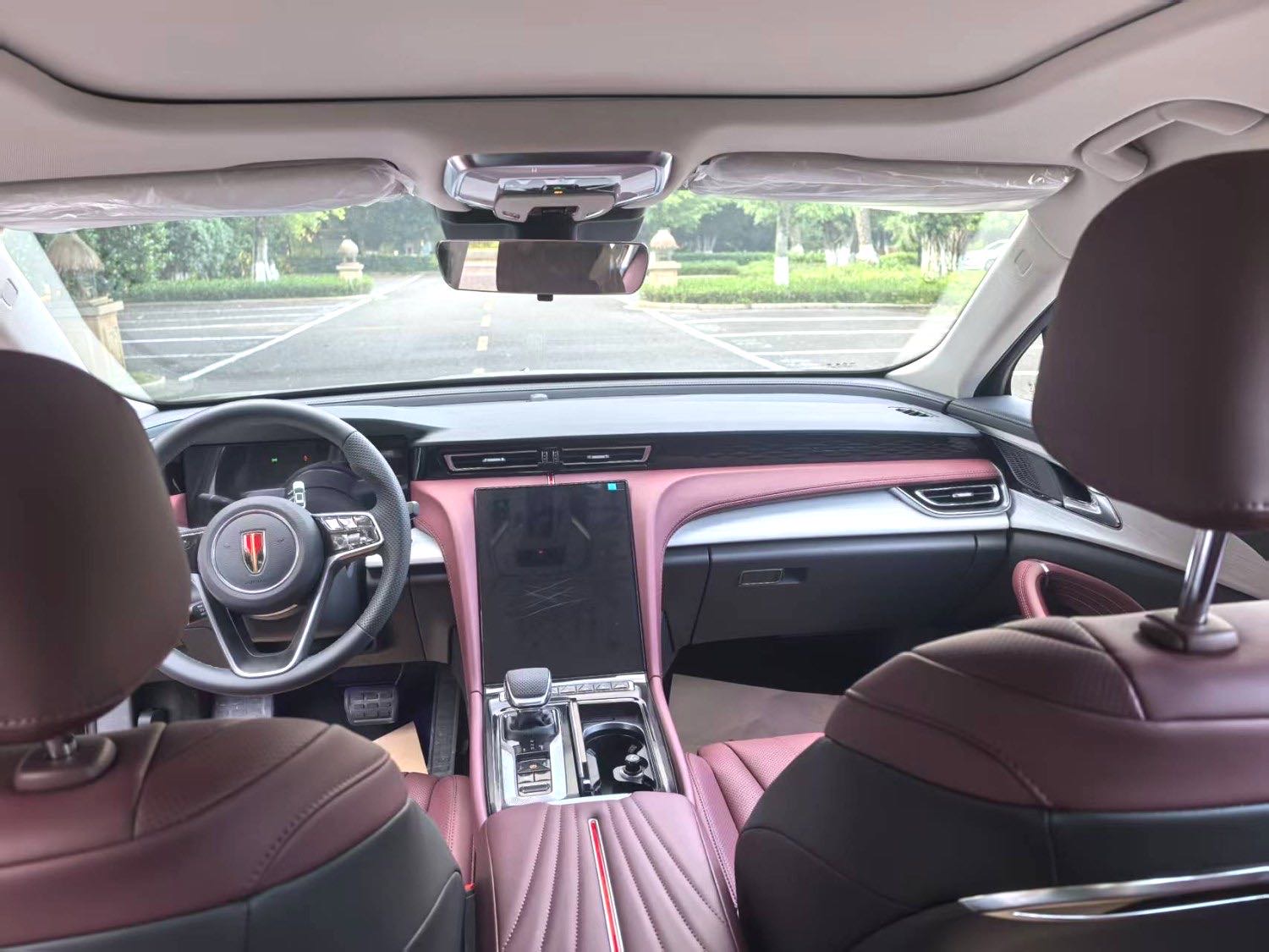 Hongqi H5 PHEV 2025 1.5T 130 Government