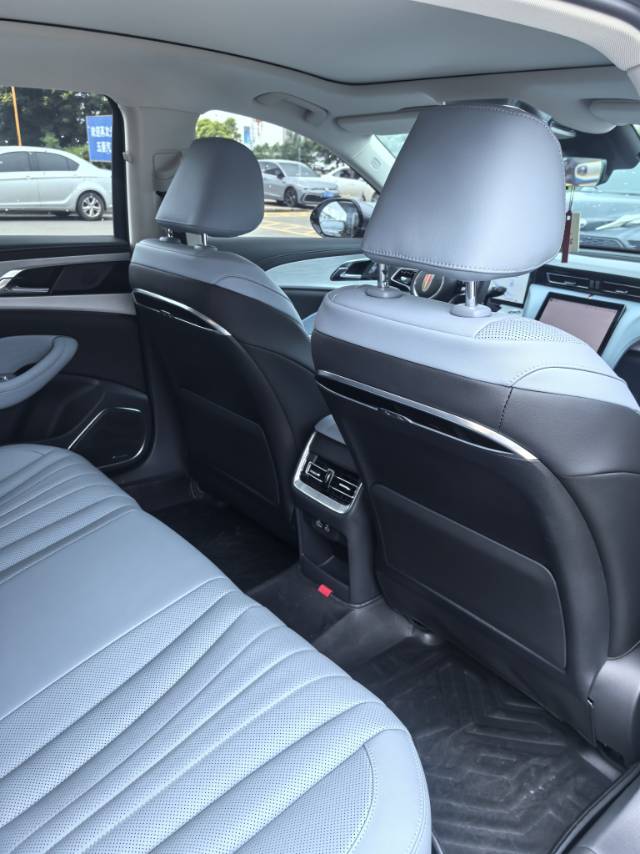 Hongqi H5 PHEV 2025 1.5T 170 Super Hybrid