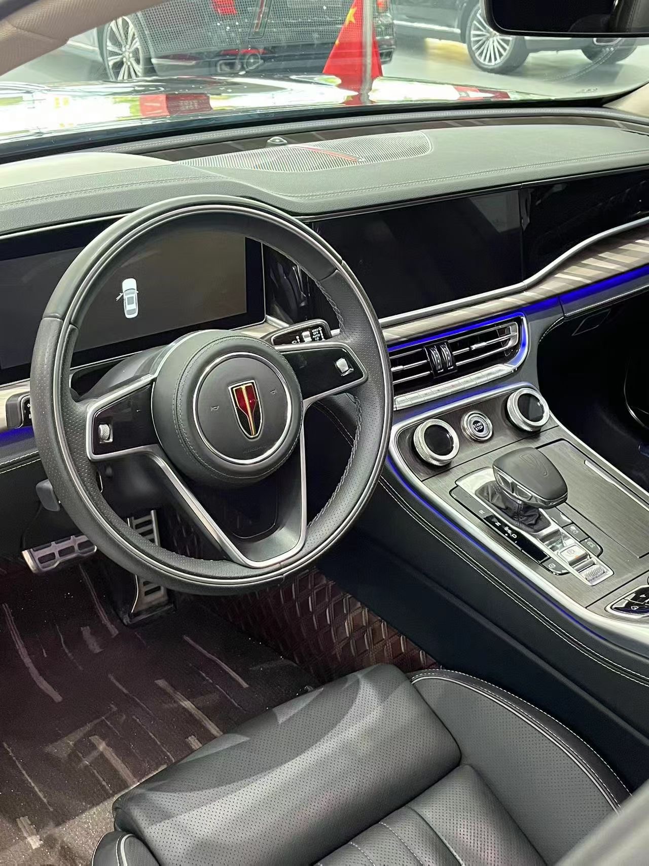 红旗 2022款 H9 48V 2.0T 智联旗享版