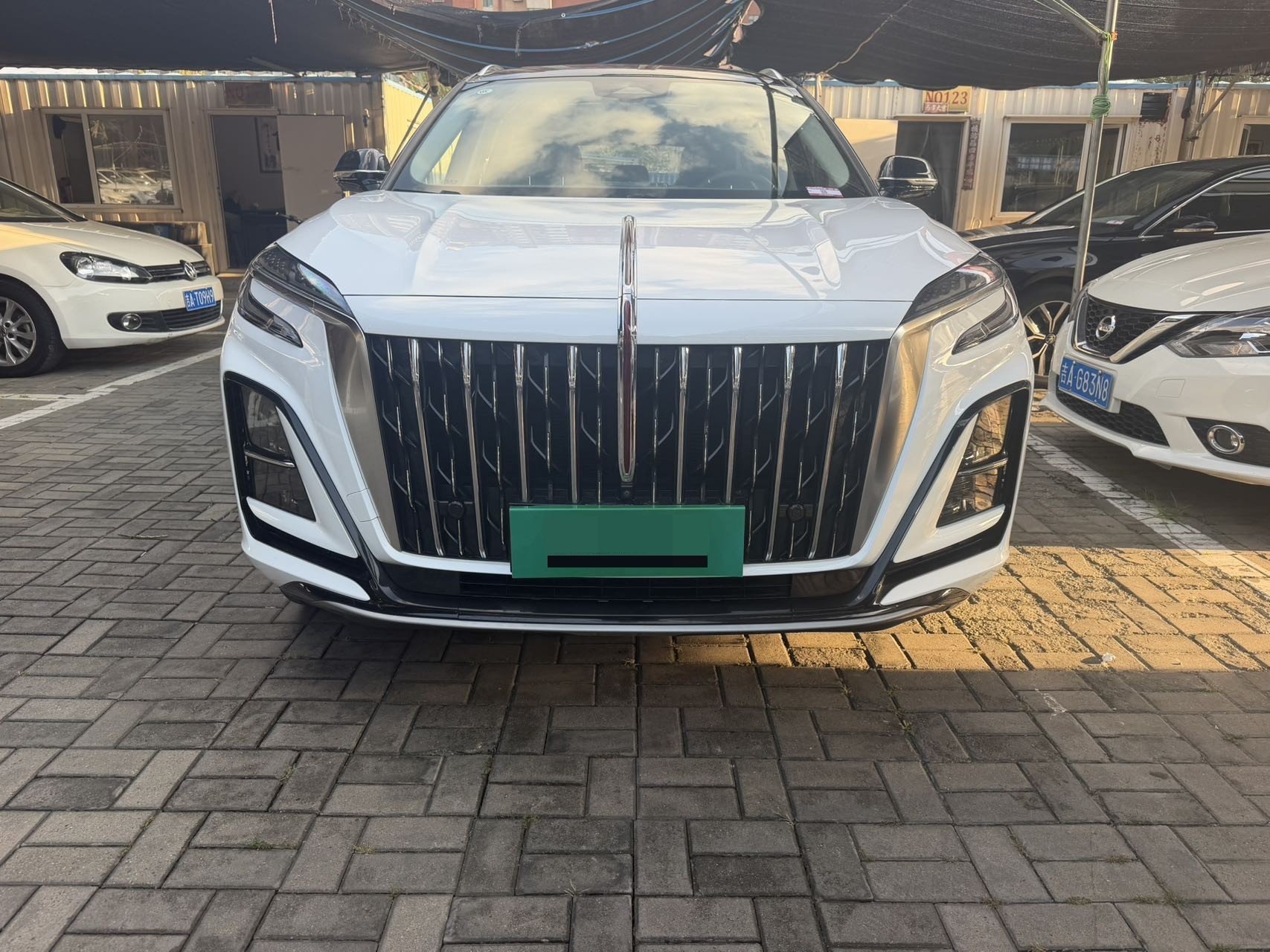 红旗 2023款 HS3 1.5T 两驱善为版
