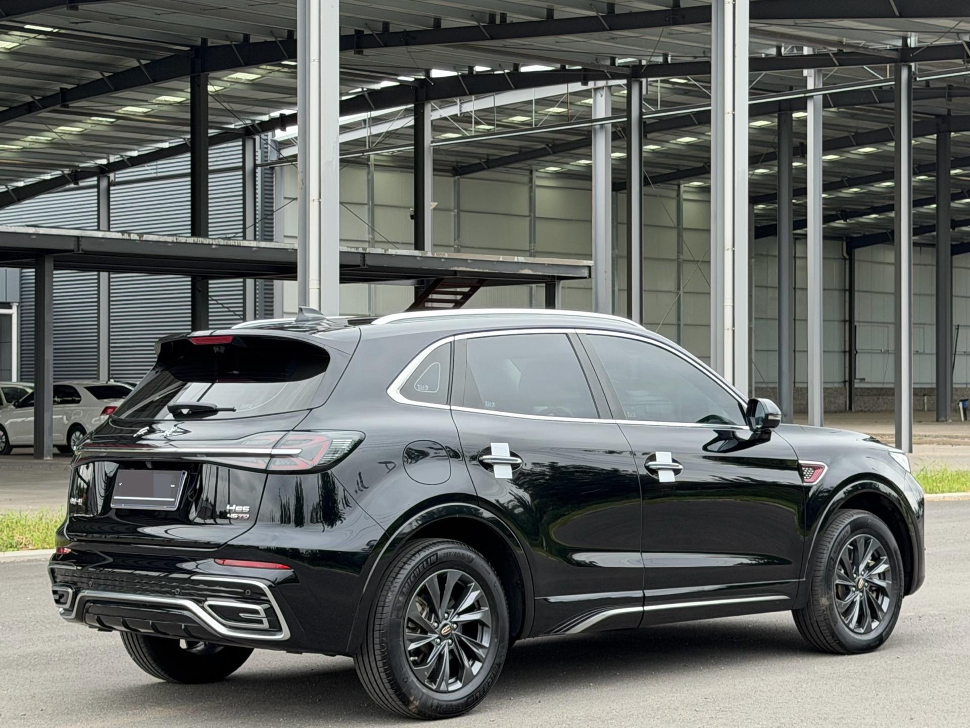 Hongqi HS5 2023 2.0T Qixiang Pro