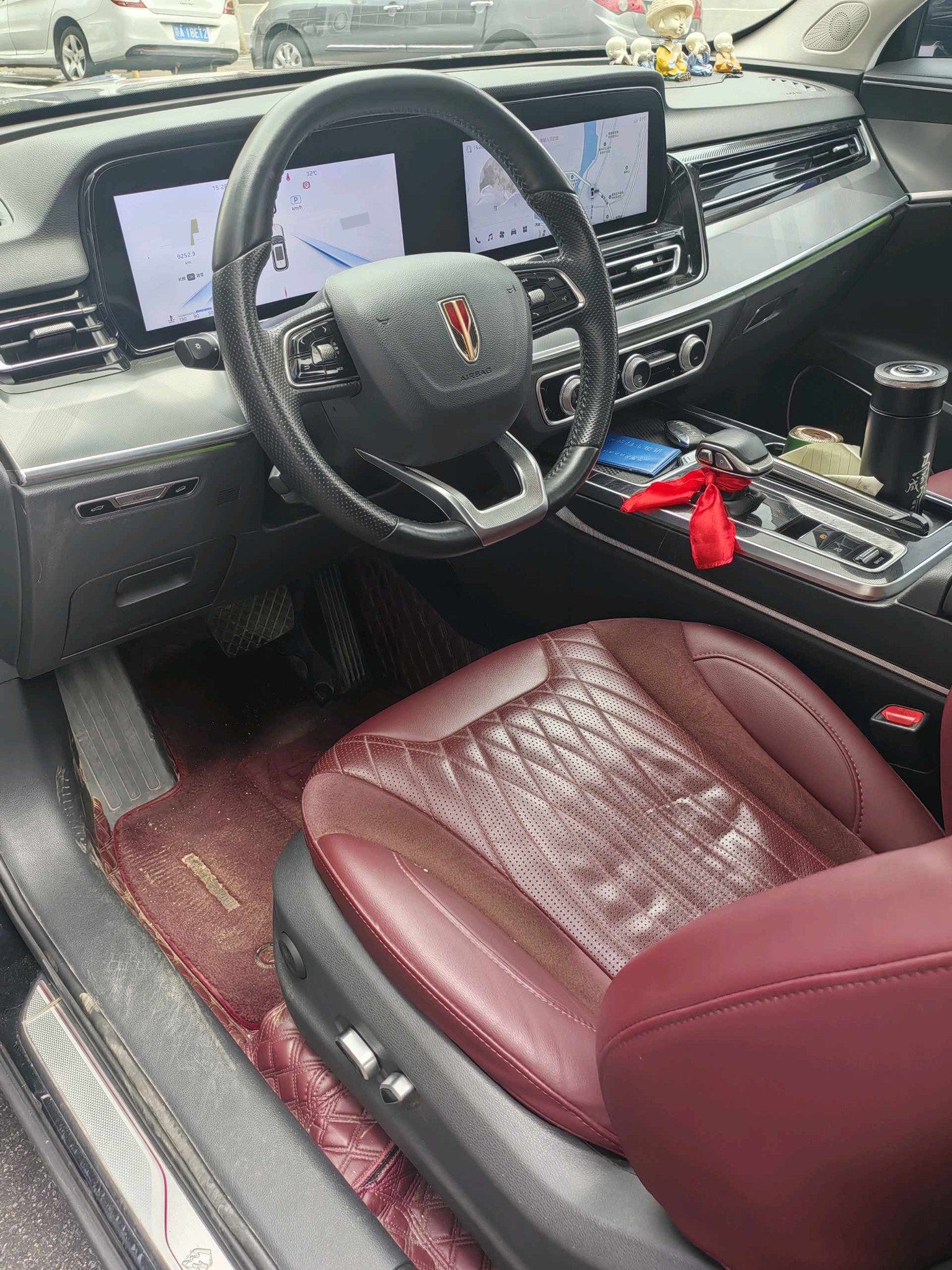 Hongqi HS5 2023 2.0T 4WD Qixiang Pro