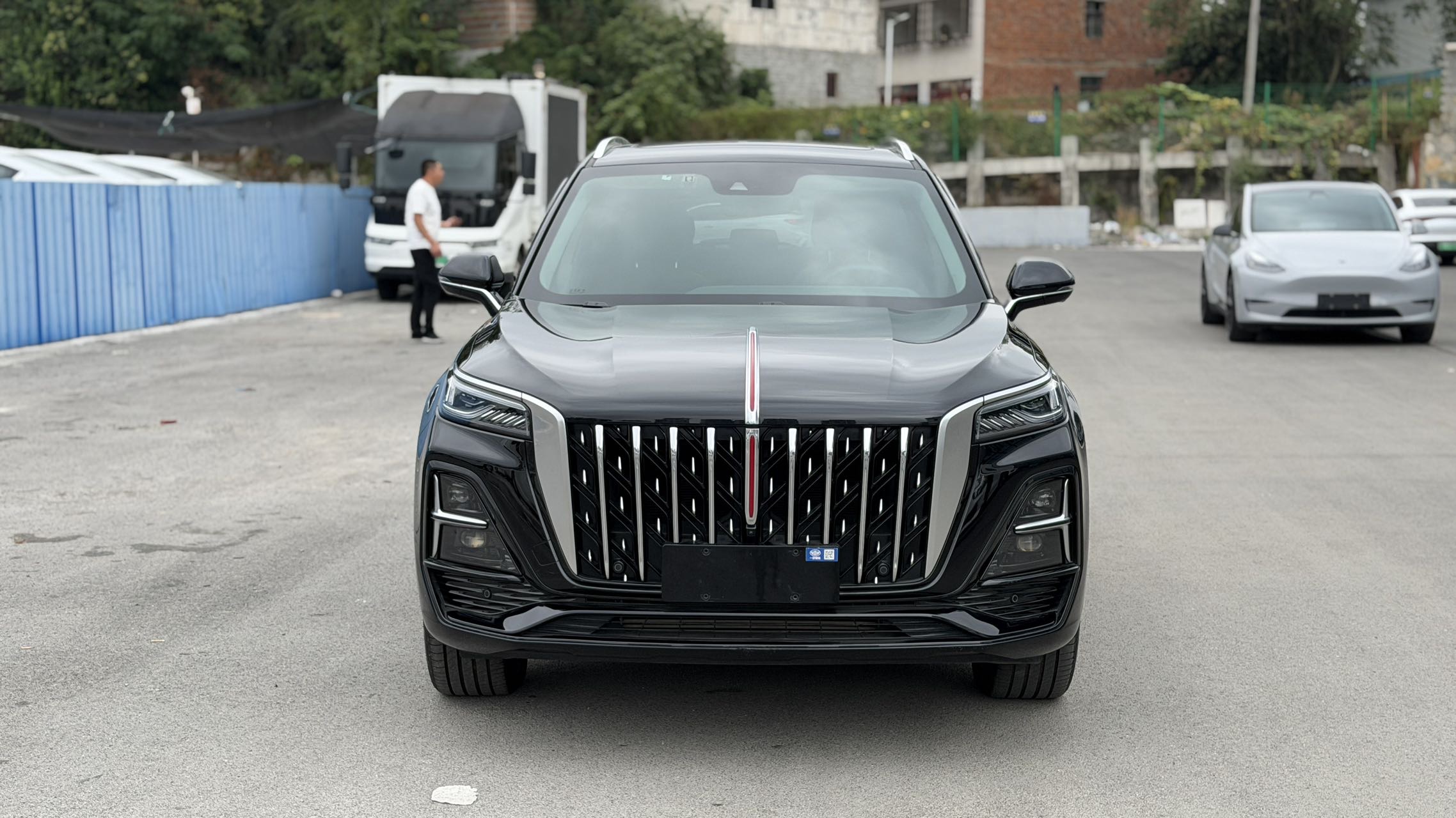Hongqi HS5 2023 2.0T 4WD Qixiang Pro