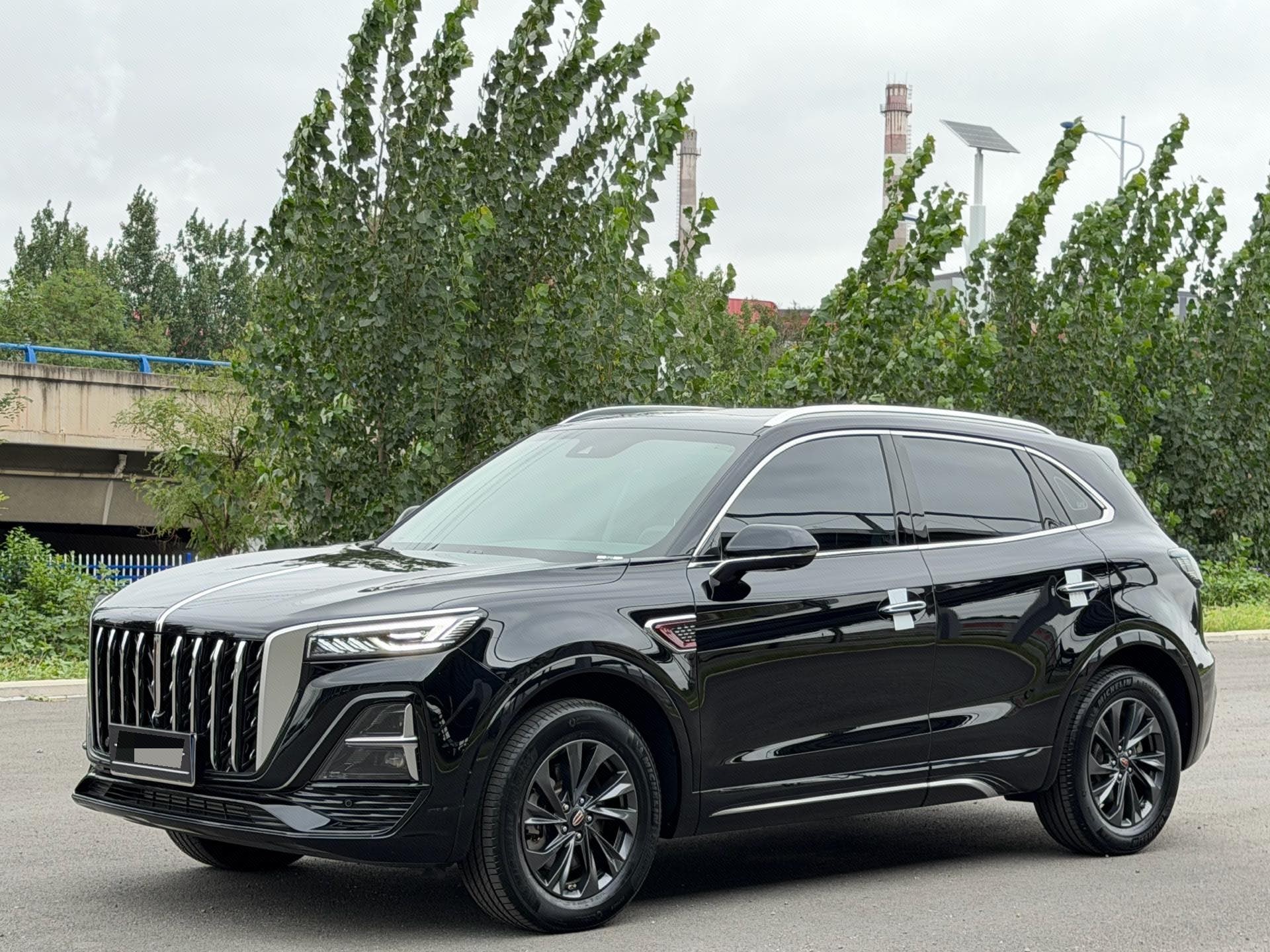 Hongqi HS5 2023 2.0T Qixiang Pro