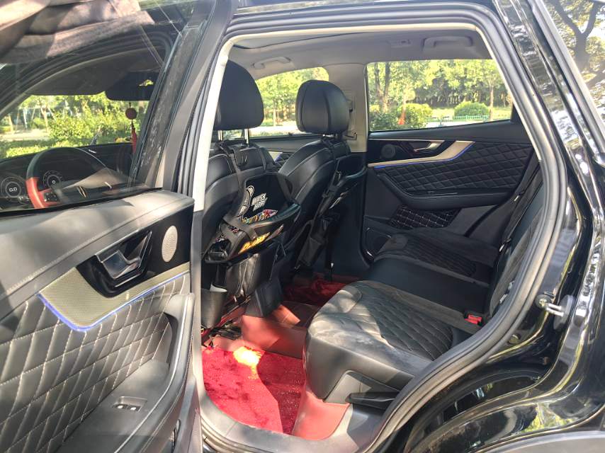 Hongqi HS5 2019 2.0T Smart Connect Flagship Enjoyment