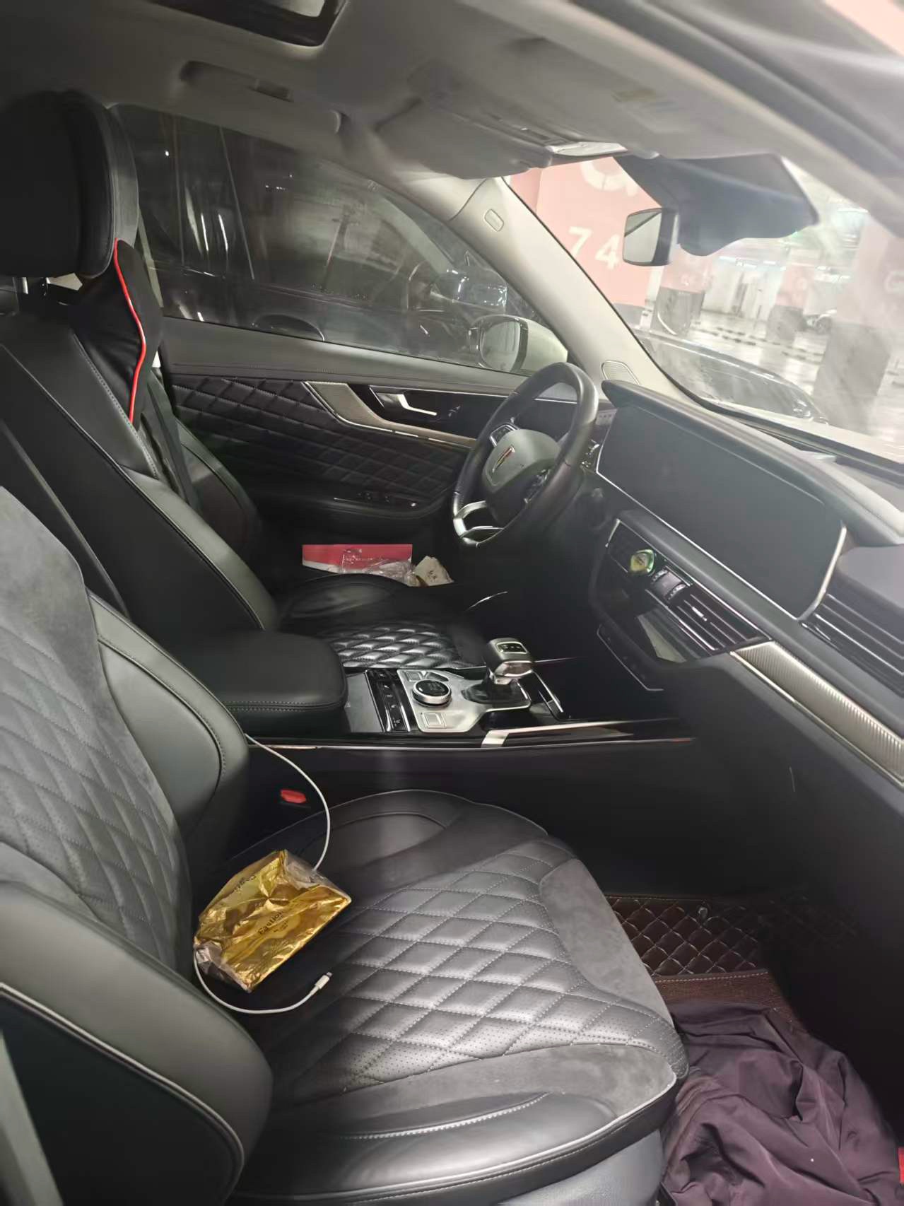 Hongqi HS5 2019 2.0T Smart Connect Flagship Enjoyment