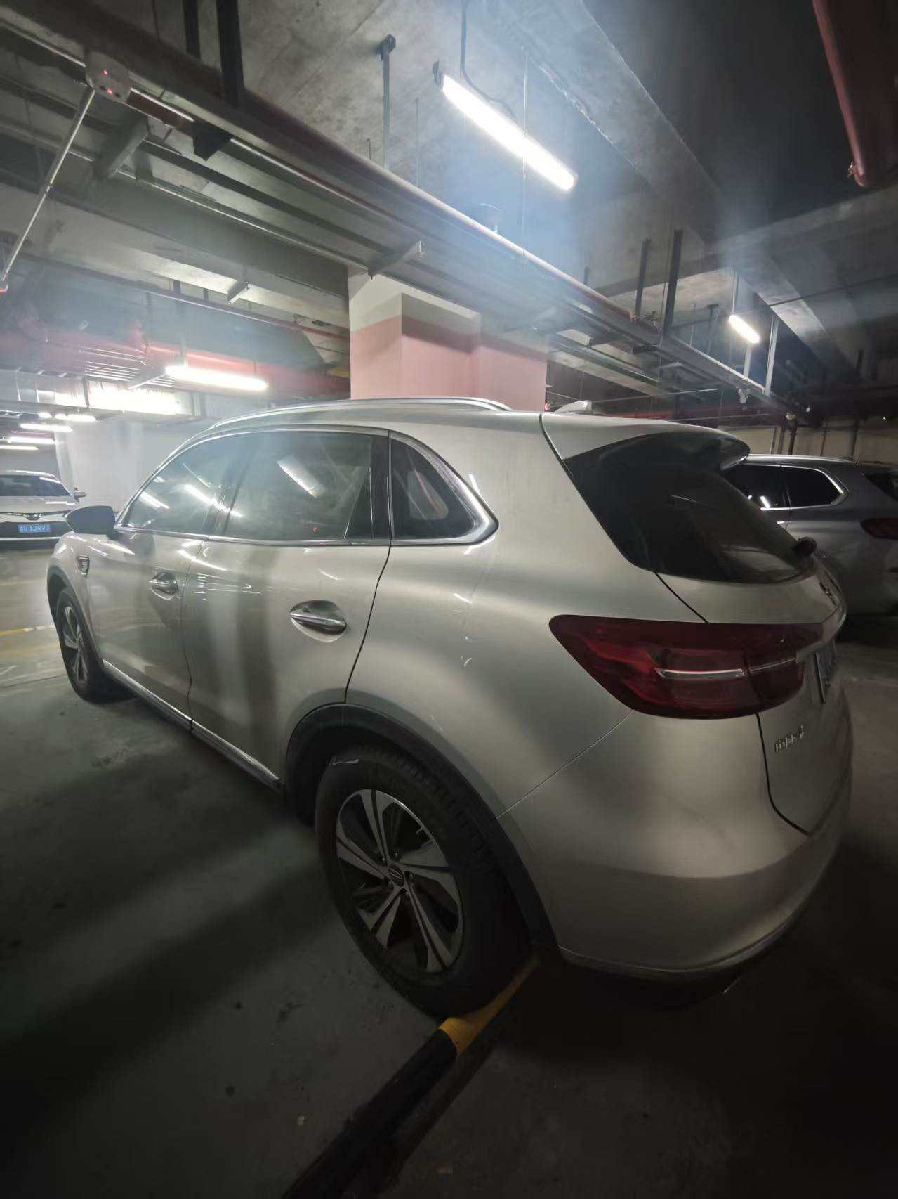 Hongqi HS5 2019 2.0T Smart Connect Flagship Enjoyment