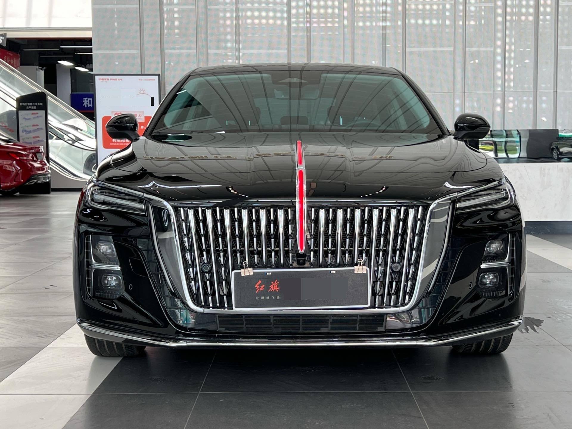 红旗 2025款 H5 2.0T 旗畅50万辆纪念版