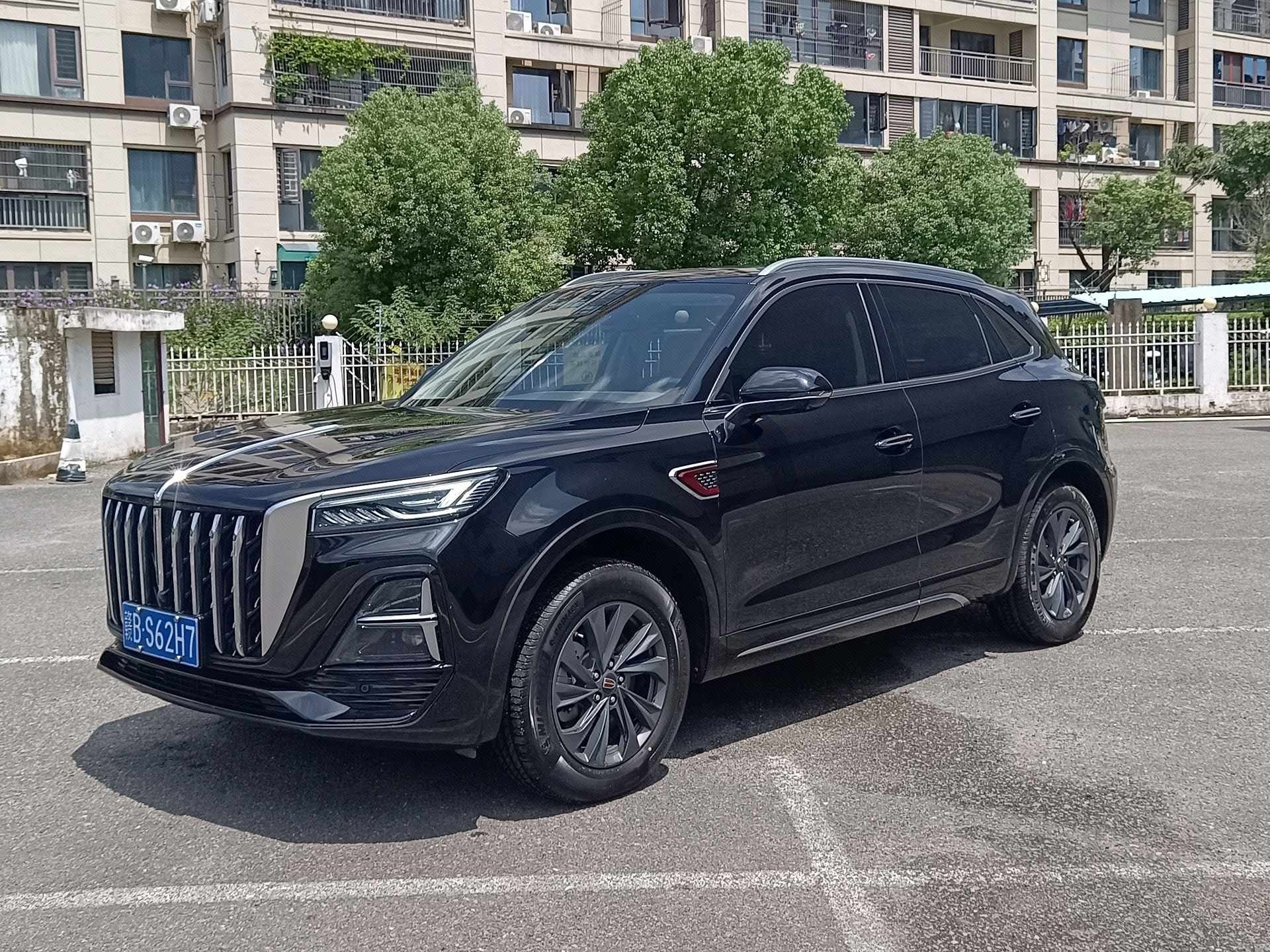 Hongqi HS5 2023 2.0T Qixiang Pro