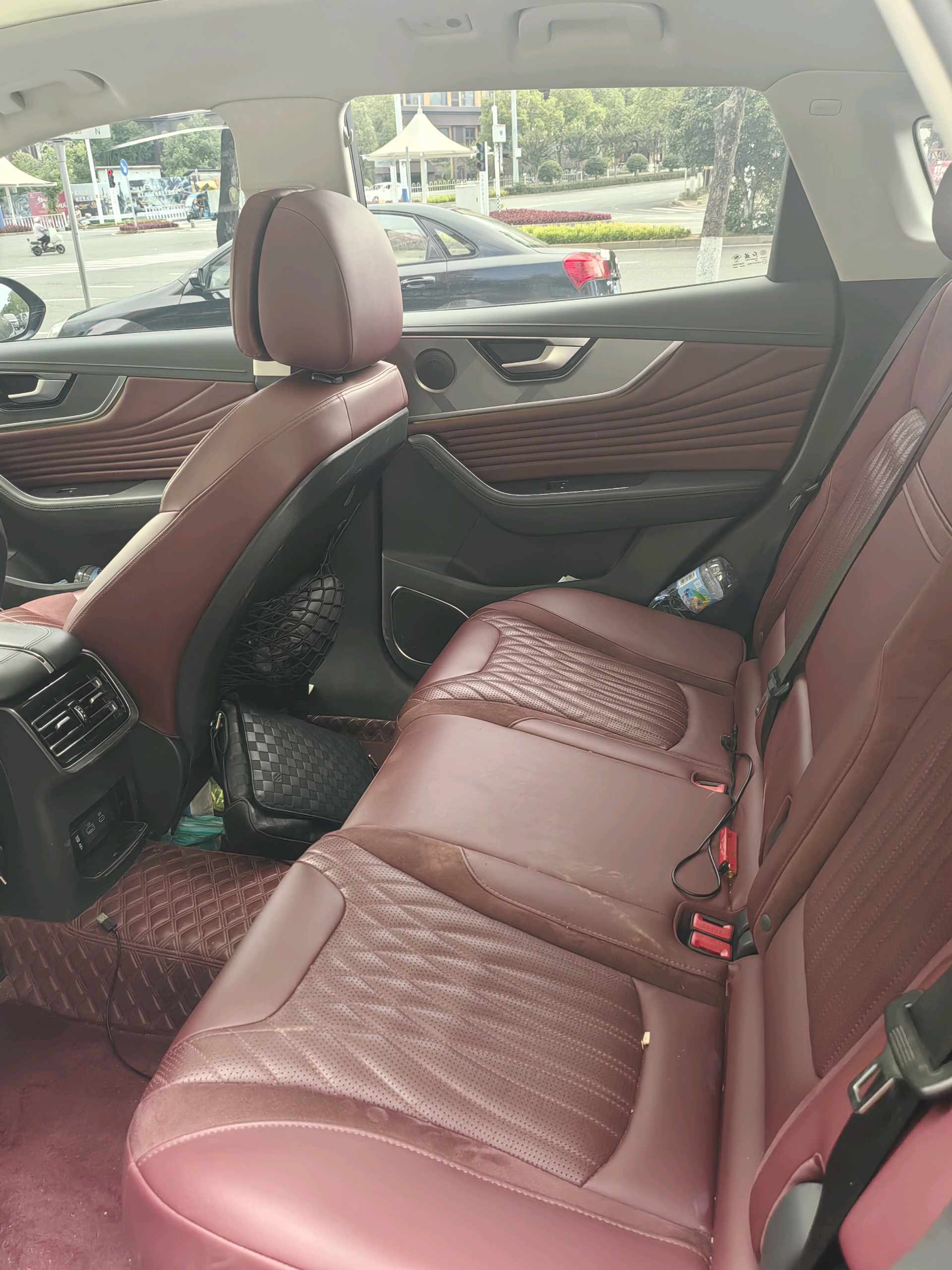 Hongqi HS5 2023 2.0T 4WD Qixiang Pro