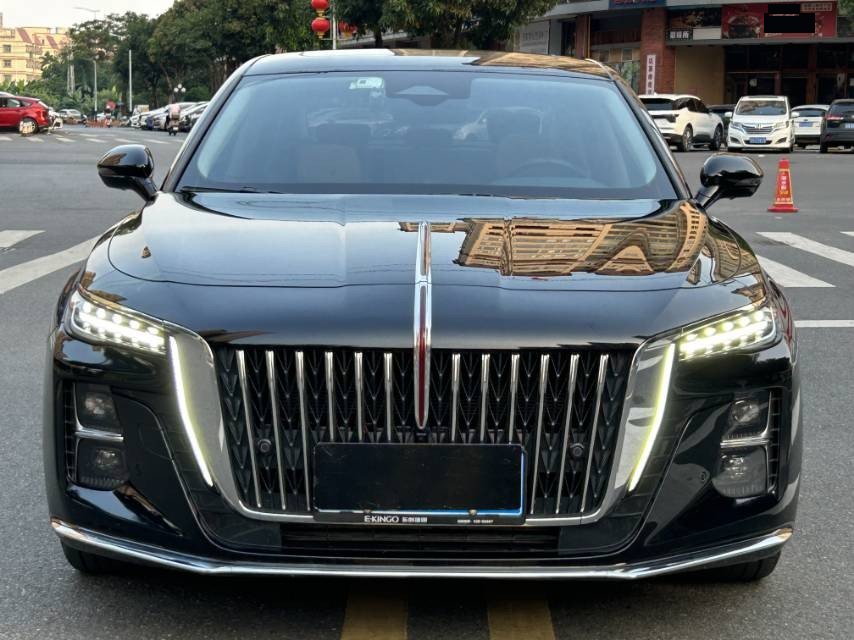 Hongqi H5 2023 2.0T Smart Connect Flagship Comfort Edition