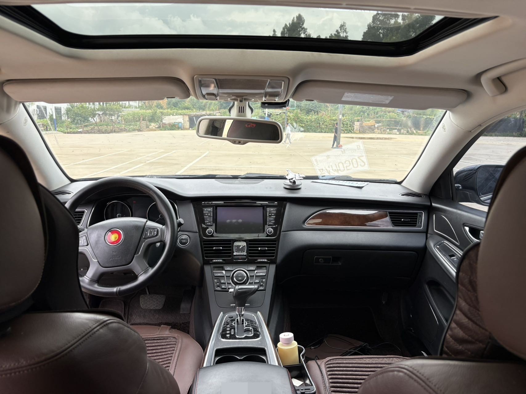 红旗 2015款 H7 2.0T 豪华型